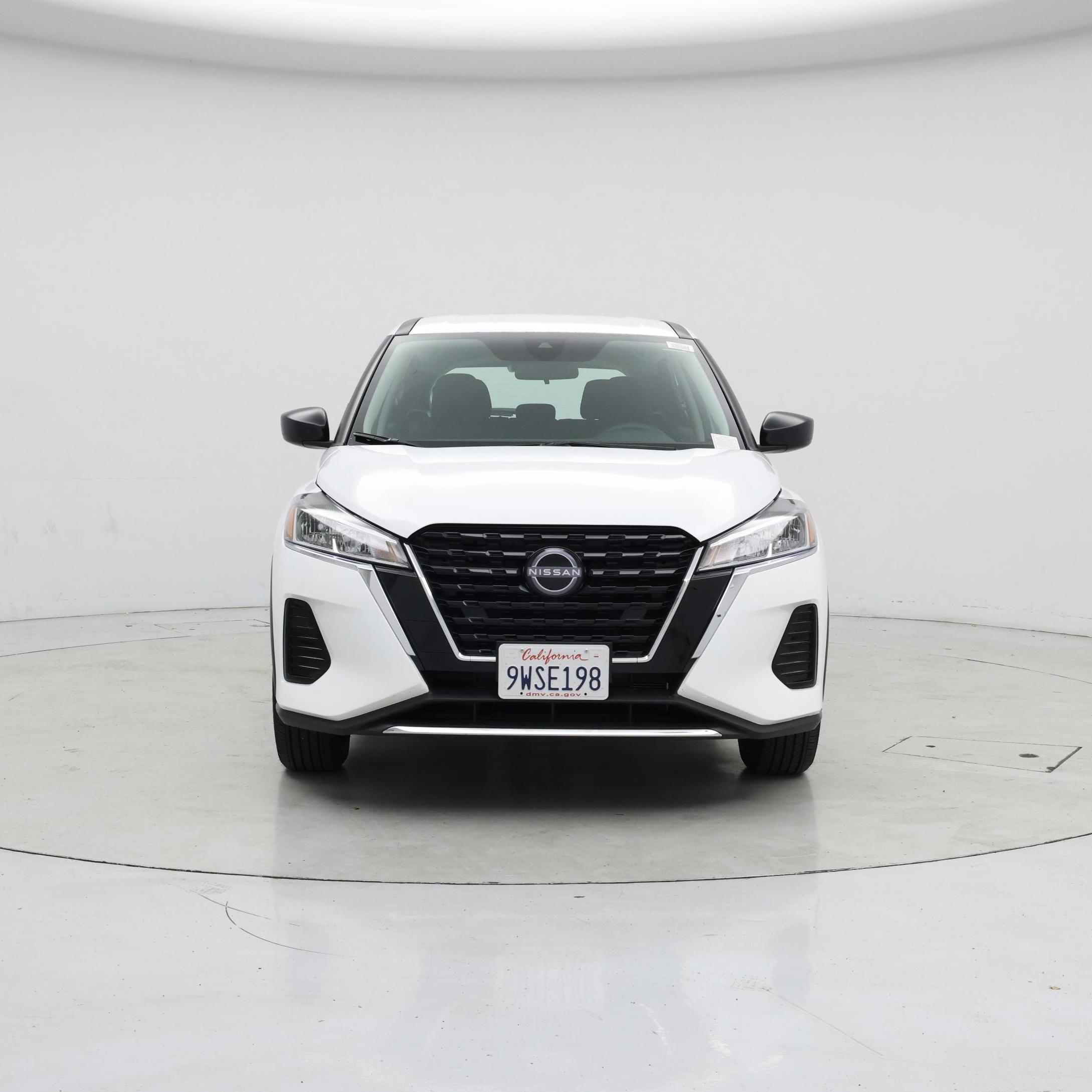 Thumbnail: 2025 Nissan Kicks - 5