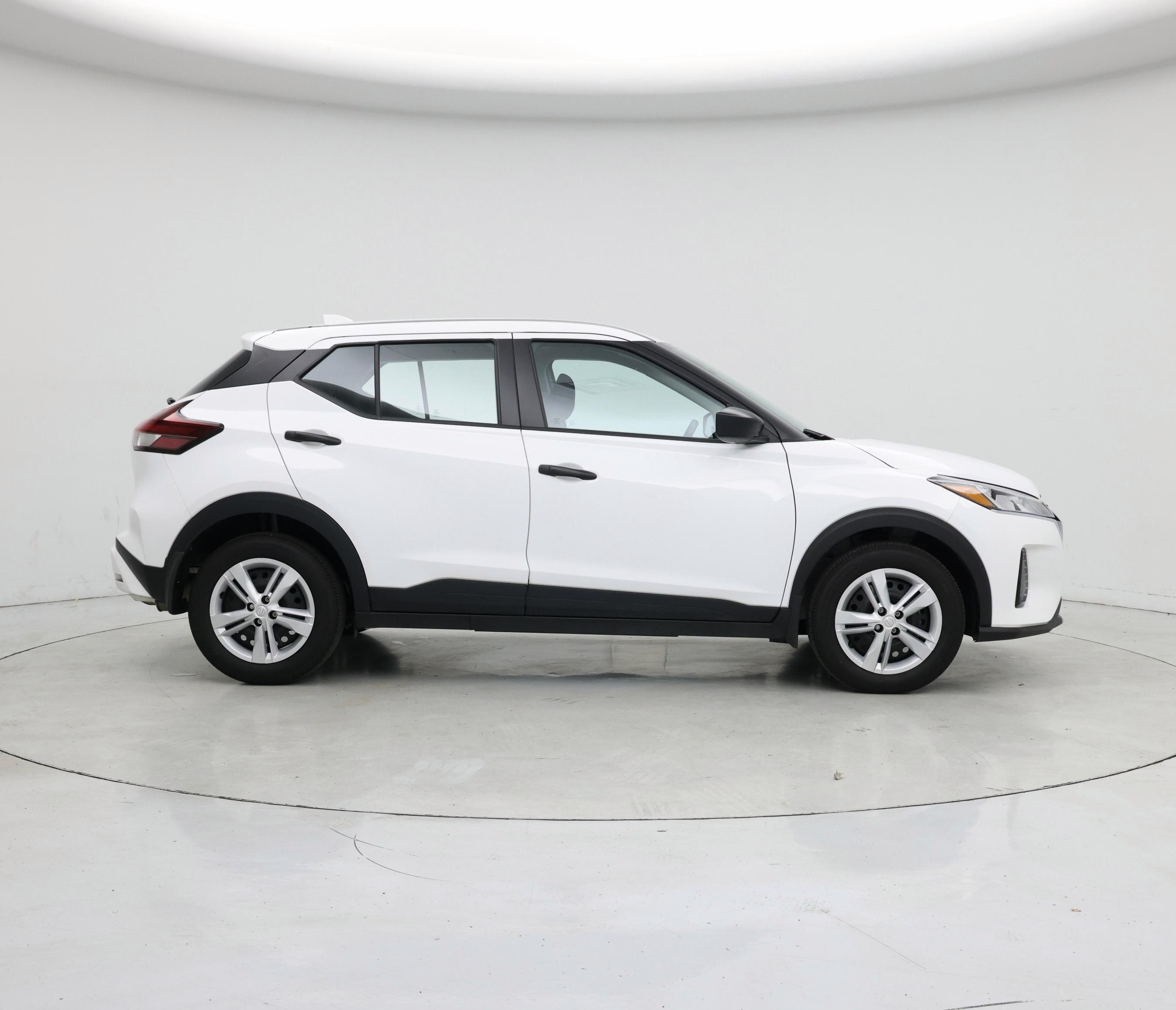 Thumbnail: 2025 Nissan Kicks - 7