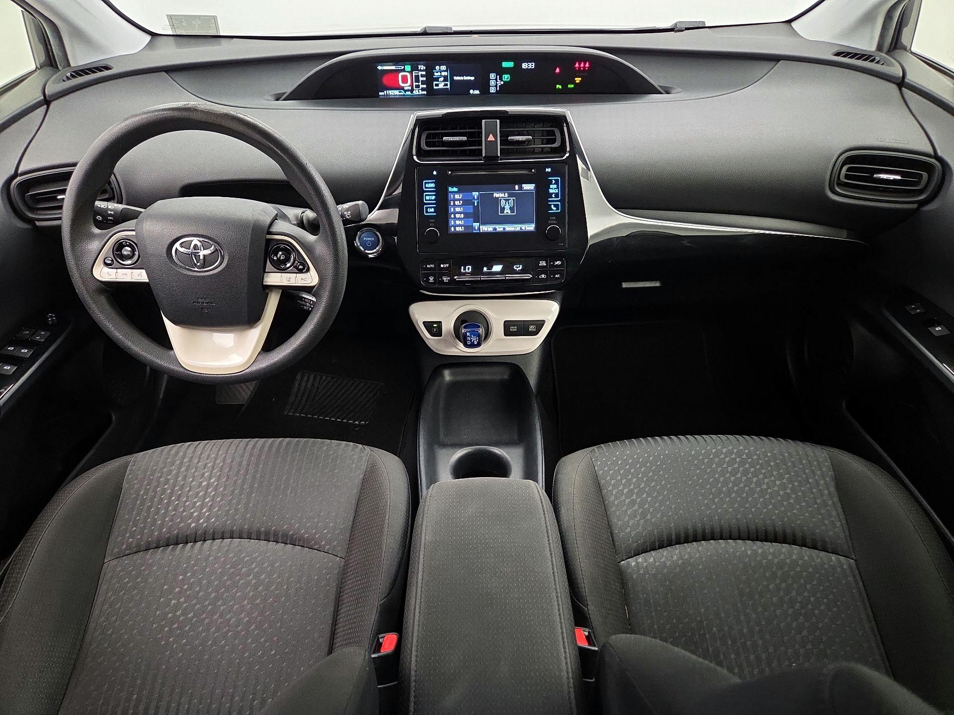 Thumbnail: 2018 Toyota Prius - 9