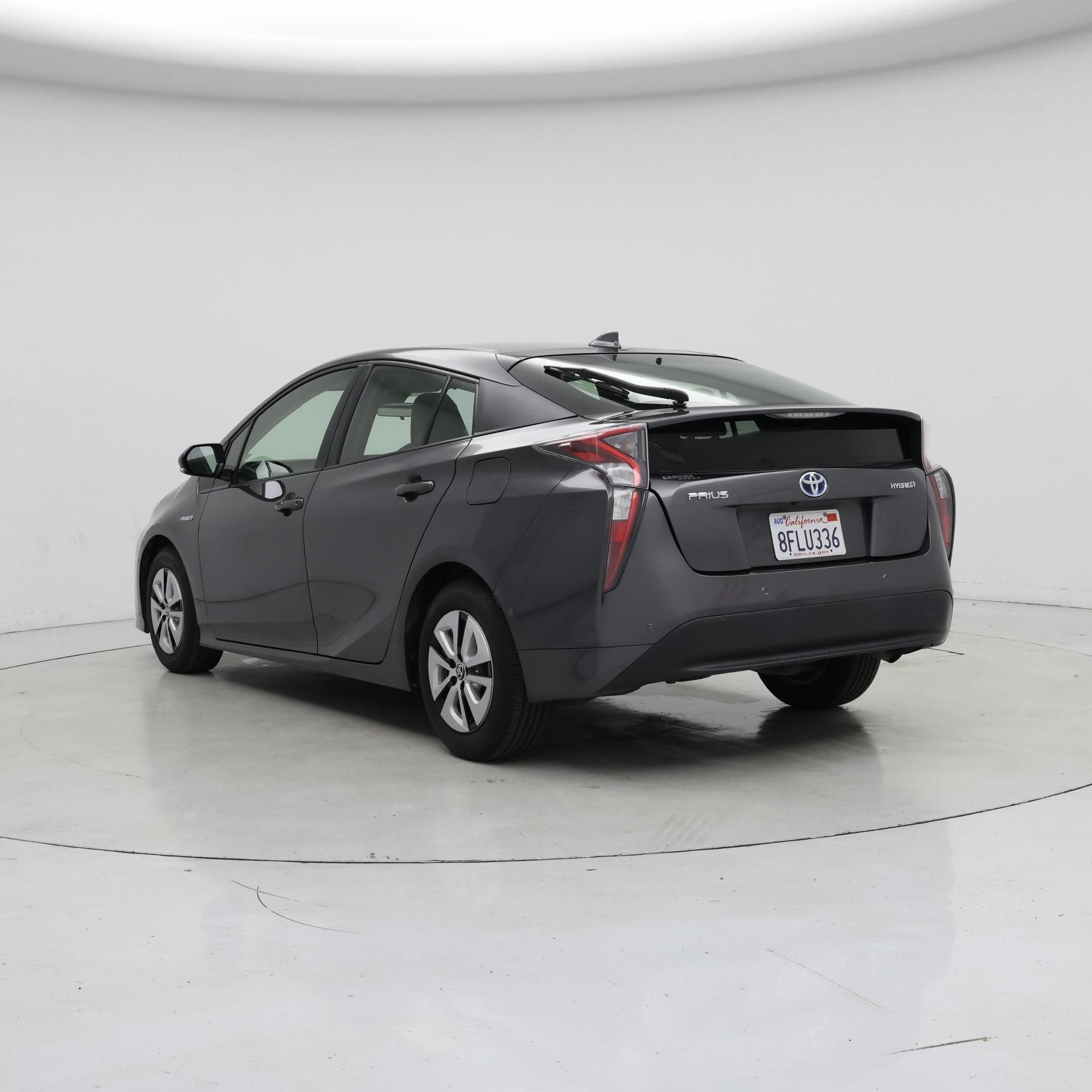 Thumbnail: 2018 Toyota Prius - 2