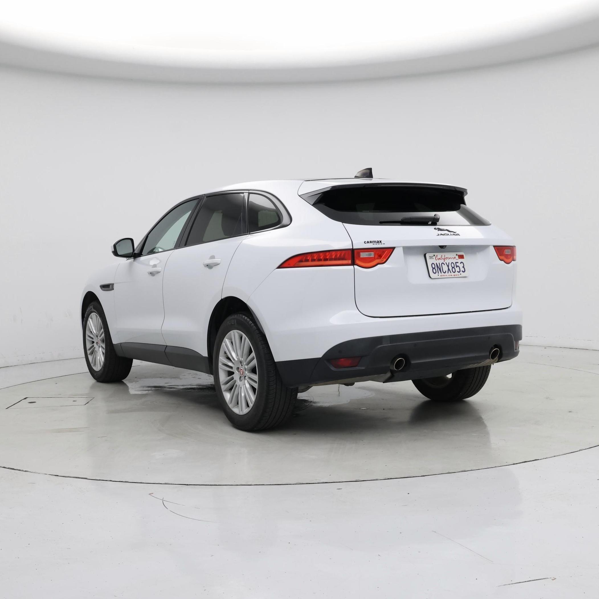 Thumbnail: 2020 Jaguar F-Pace - 2