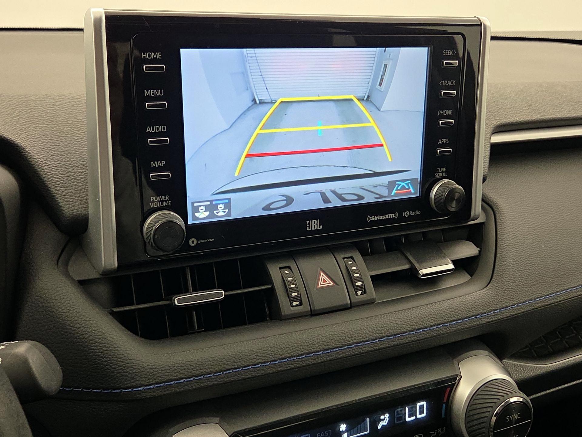 Thumbnail: 2021 Toyota RAV4 - 15