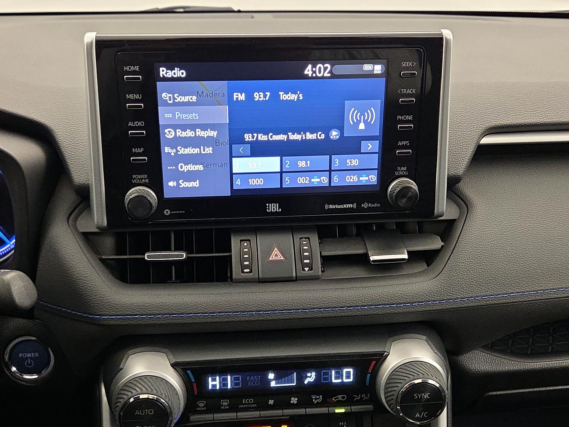 Thumbnail: 2021 Toyota RAV4 - 16