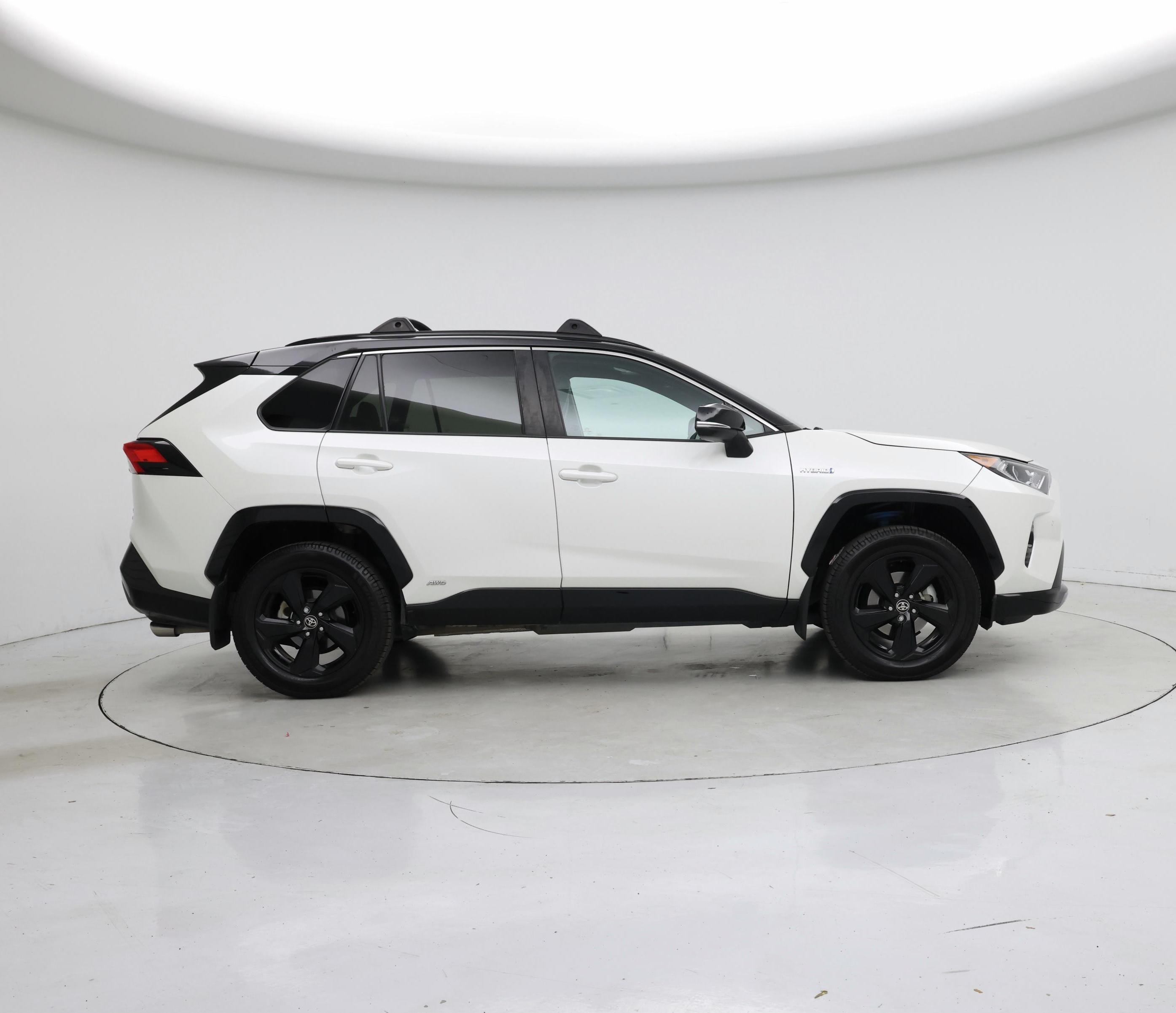 Thumbnail: 2021 Toyota RAV4 - 7