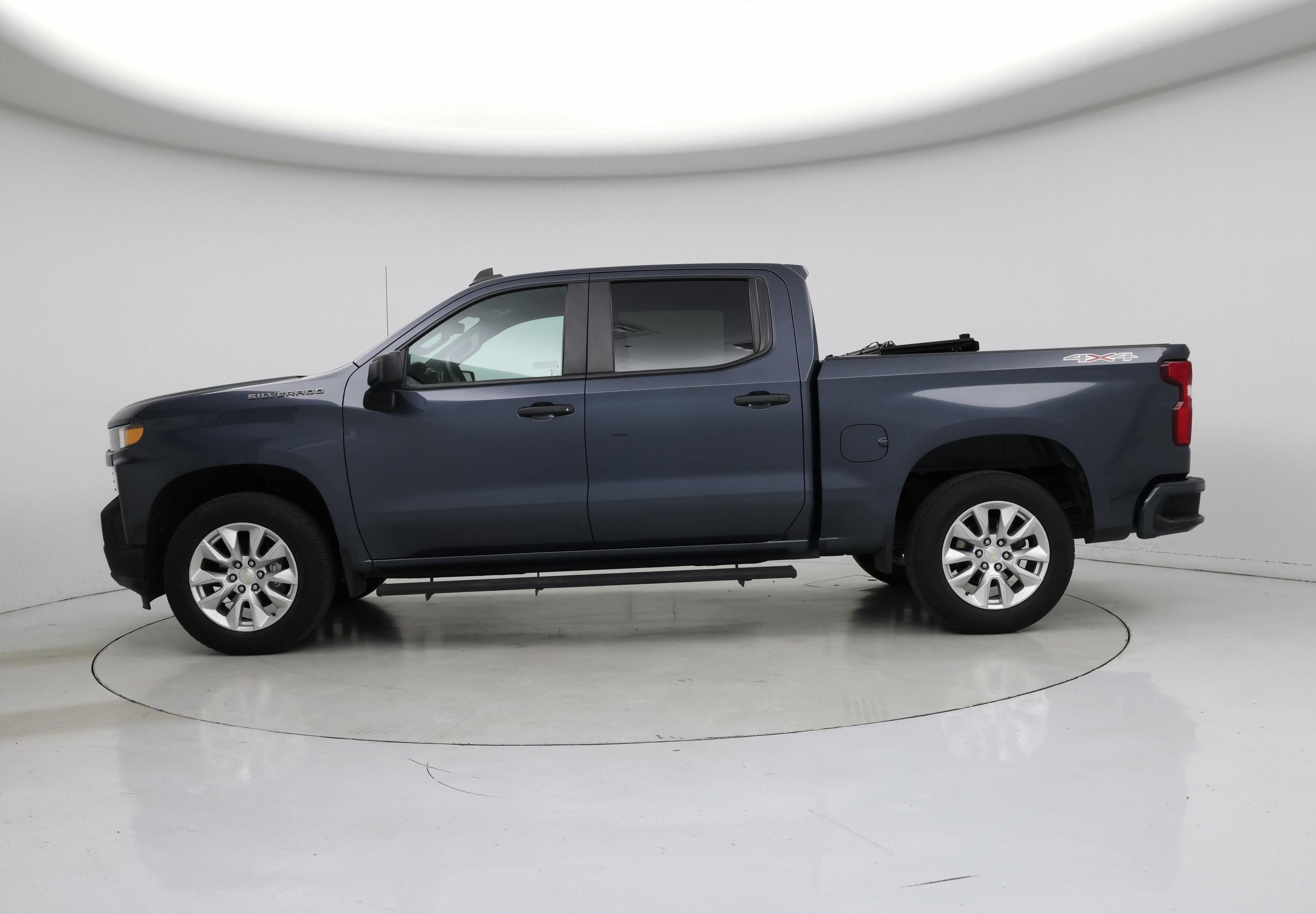 Thumbnail: 2021 Chevrolet Silverado 1500 - 3