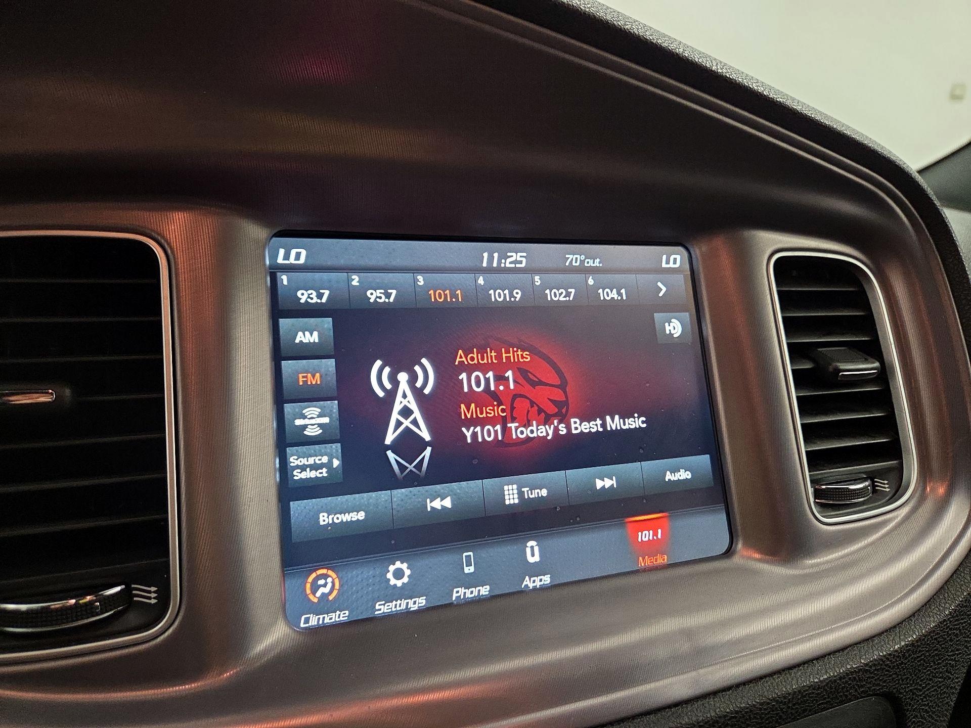 Thumbnail: 2021 Dodge Charger - 15