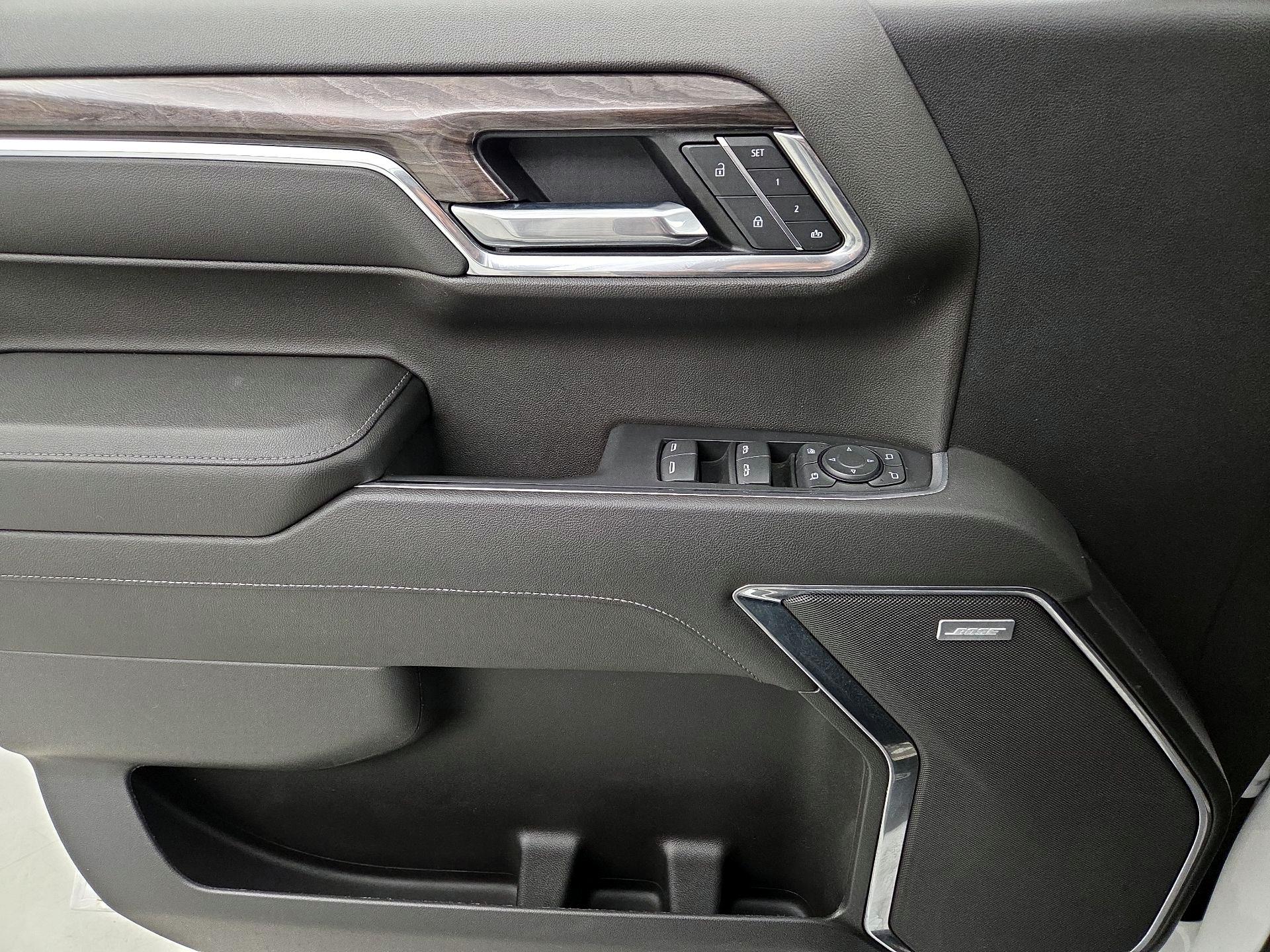 Thumbnail: 2022 Chevrolet Silverado 1500 - 12