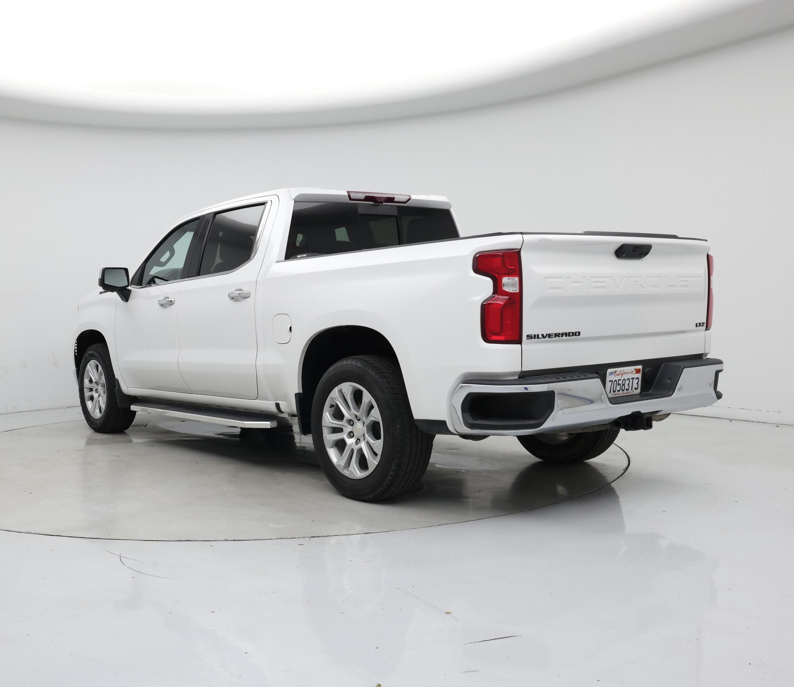 Thumbnail: 2022 Chevrolet Silverado 1500 - 2