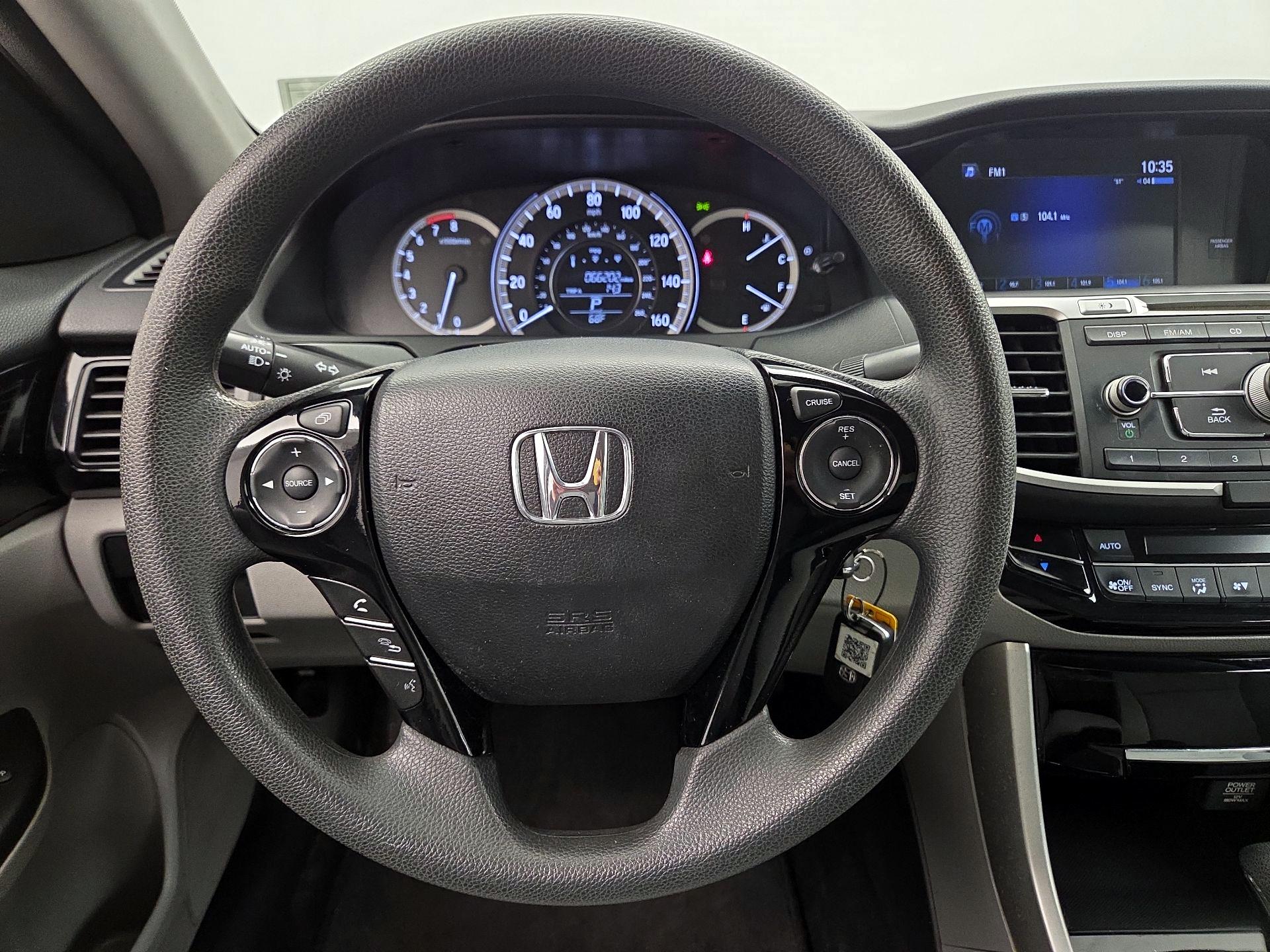 Thumbnail: 2017 Honda Accord - 10