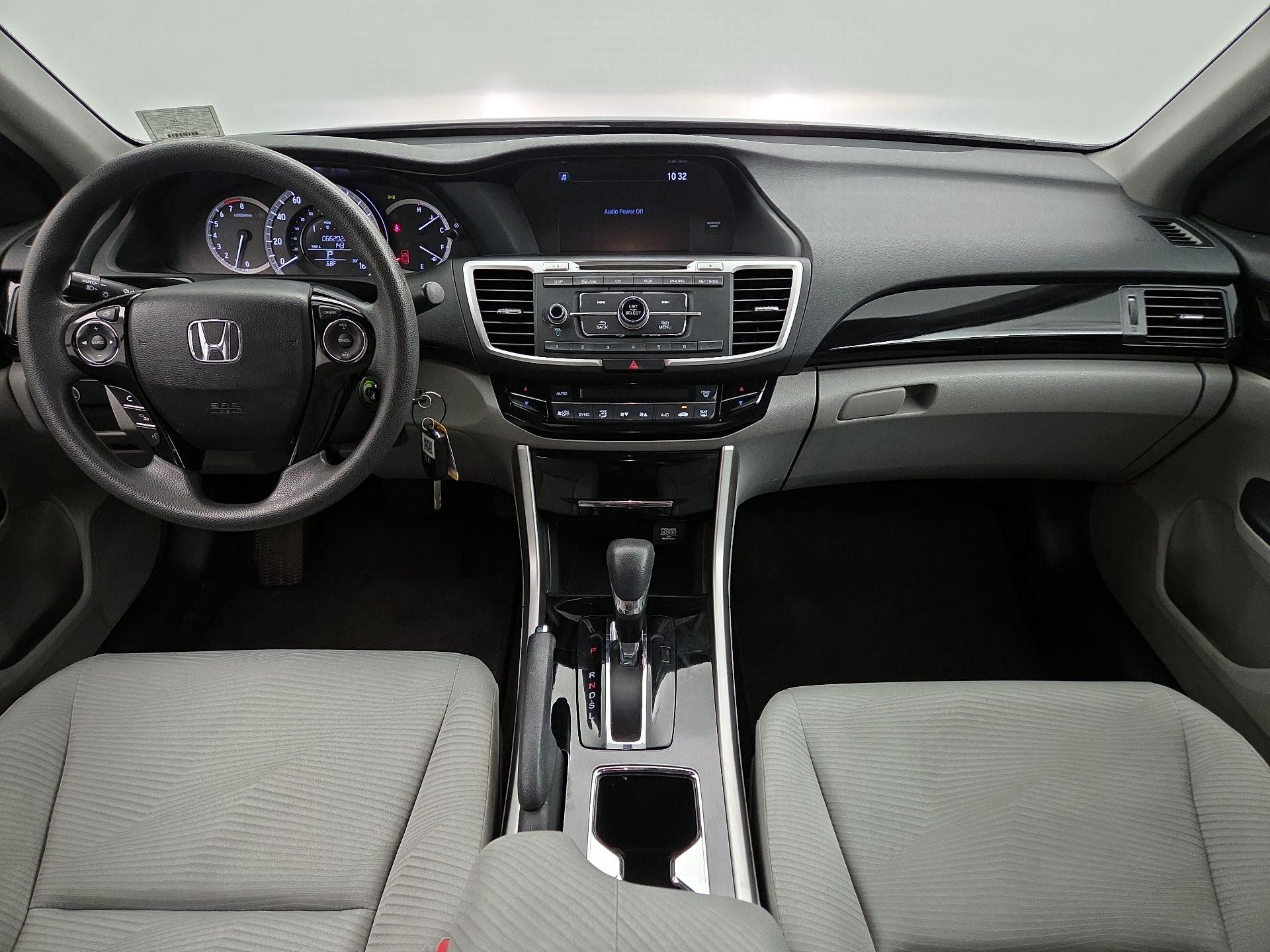 Thumbnail: 2017 Honda Accord - 17
