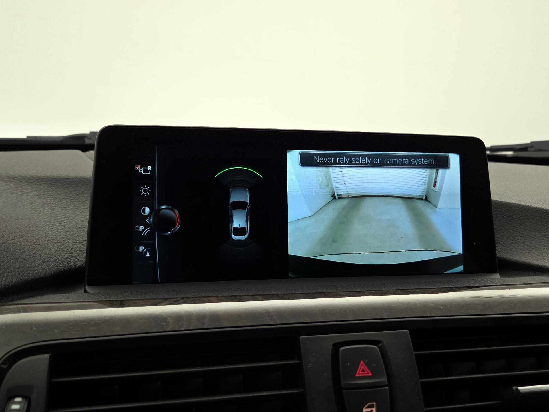 Thumbnail: 2017 BMW 4 Series - 15