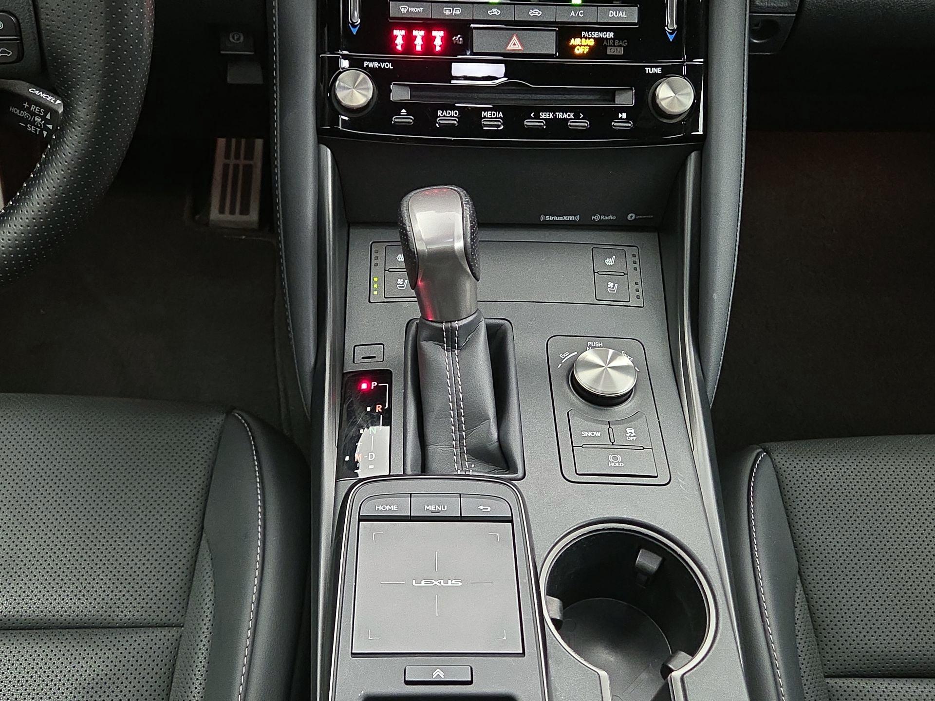 Thumbnail: 2024 Lexus IS - 17