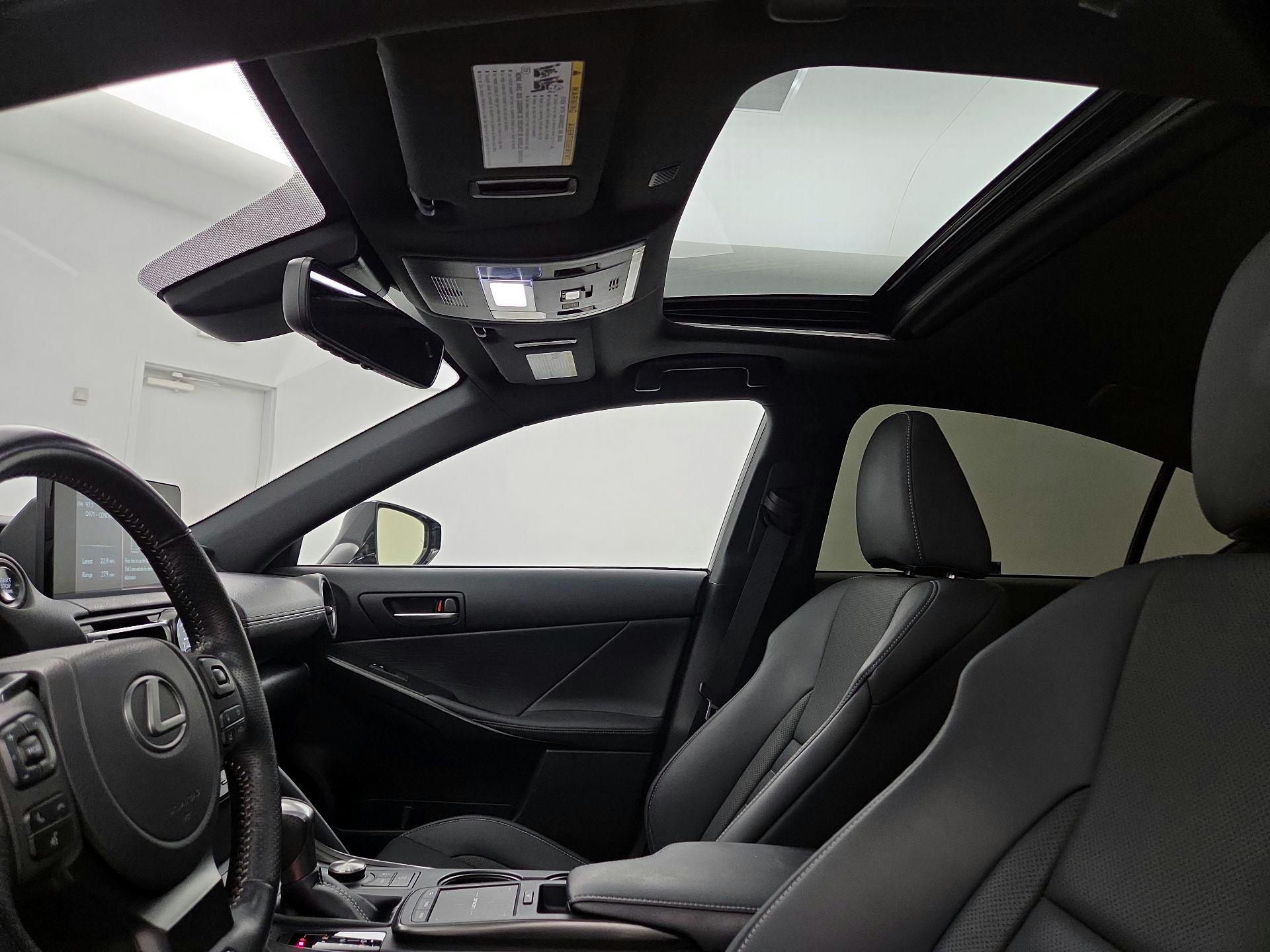 Thumbnail: 2024 Lexus IS - 19