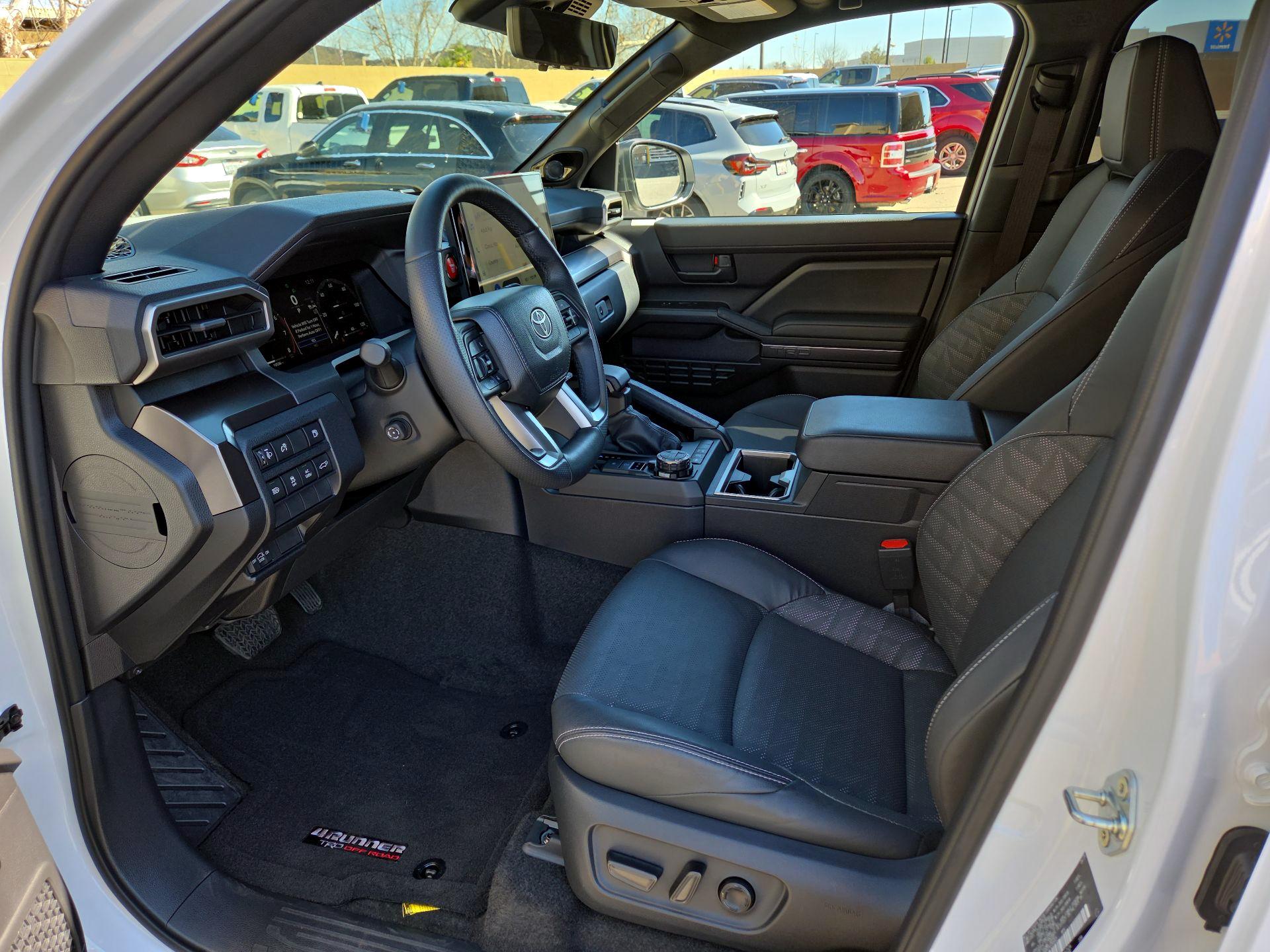 Thumbnail: 2025 Toyota 4Runner - 9