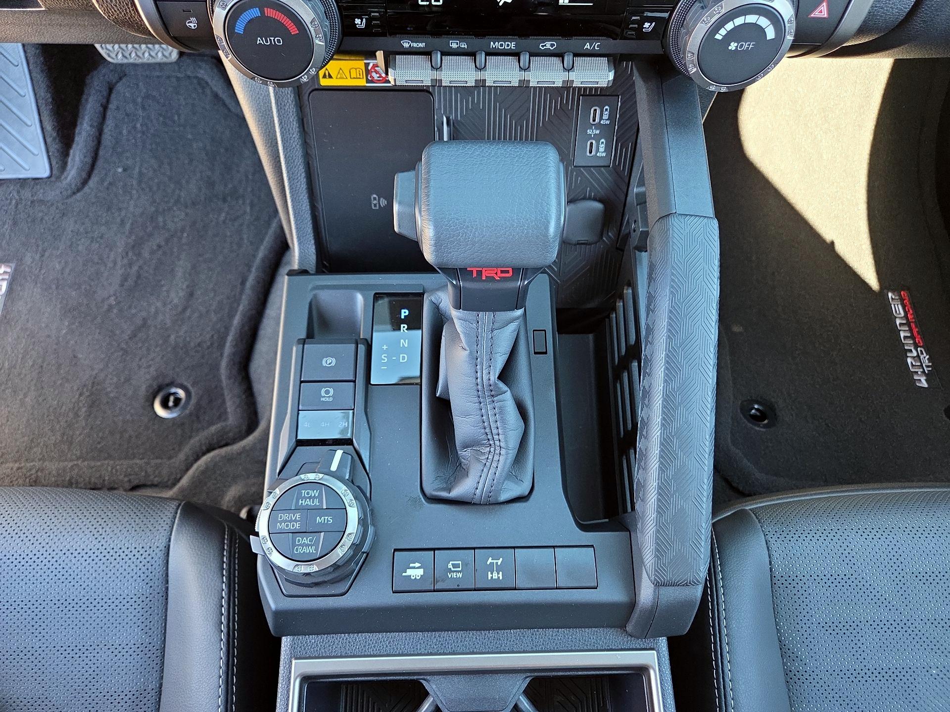 Thumbnail: 2025 Toyota 4Runner - 16