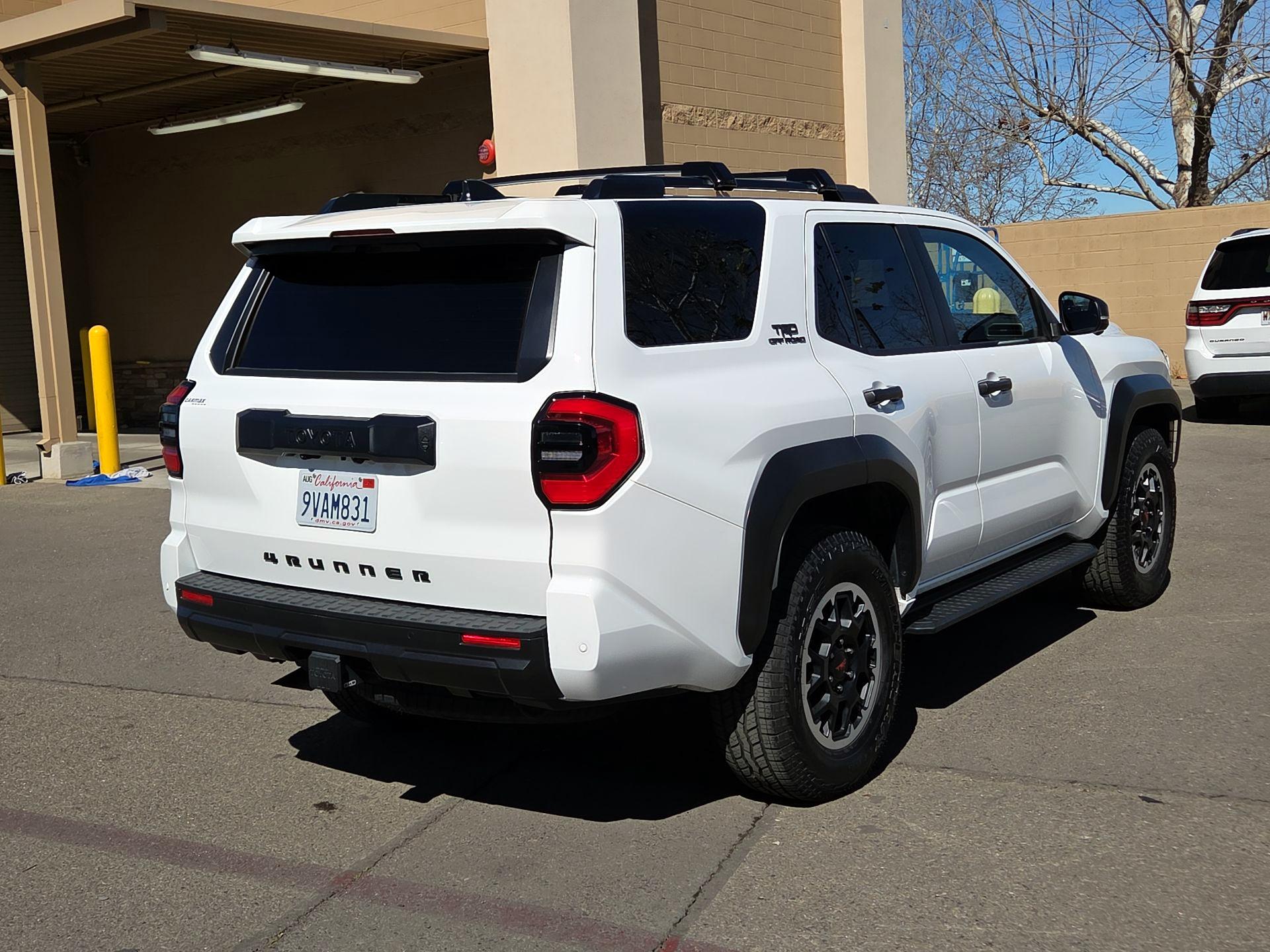 Thumbnail: 2025 Toyota 4Runner - 5