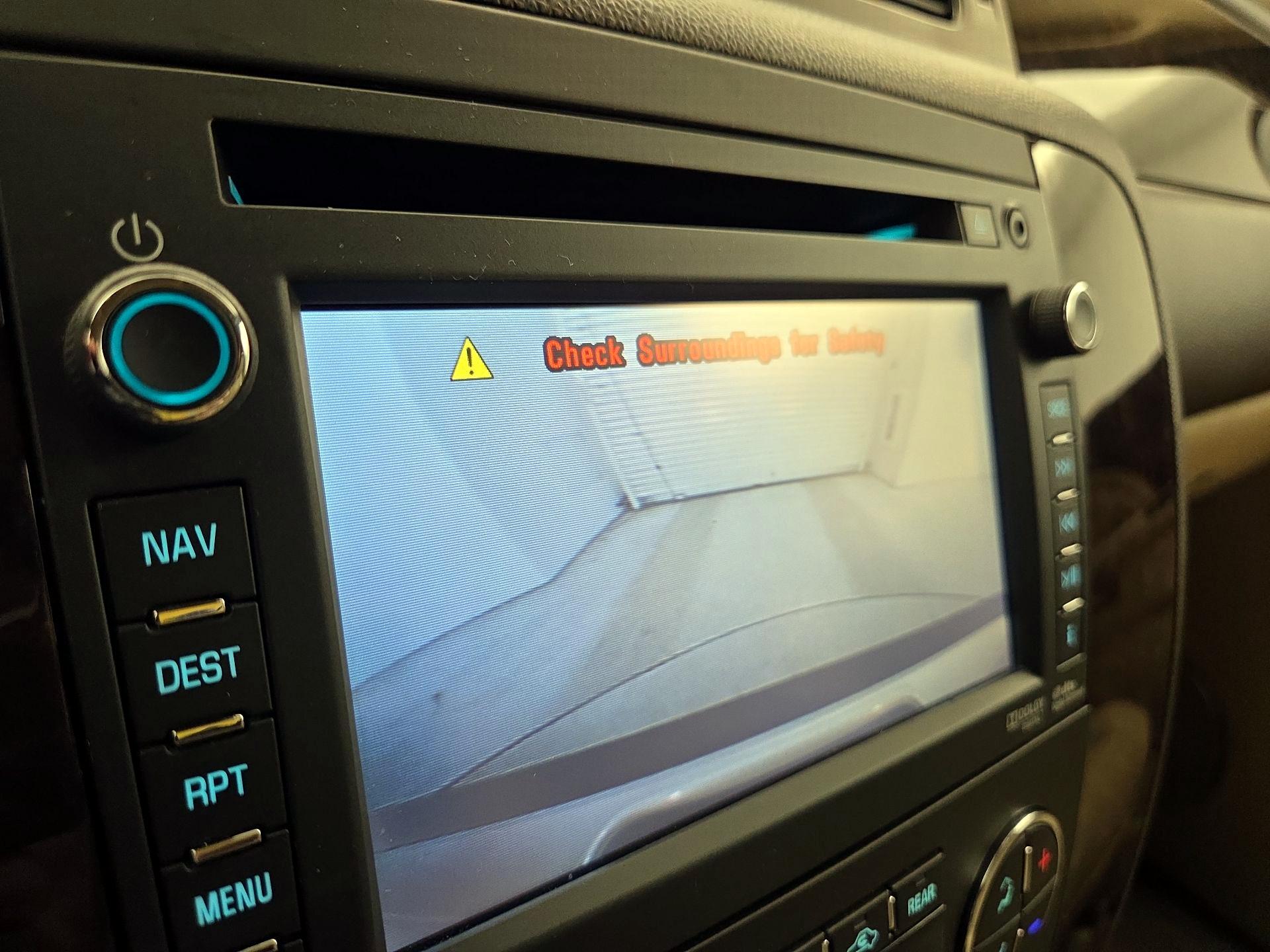 Thumbnail: 2014 GMC Yukon - 15