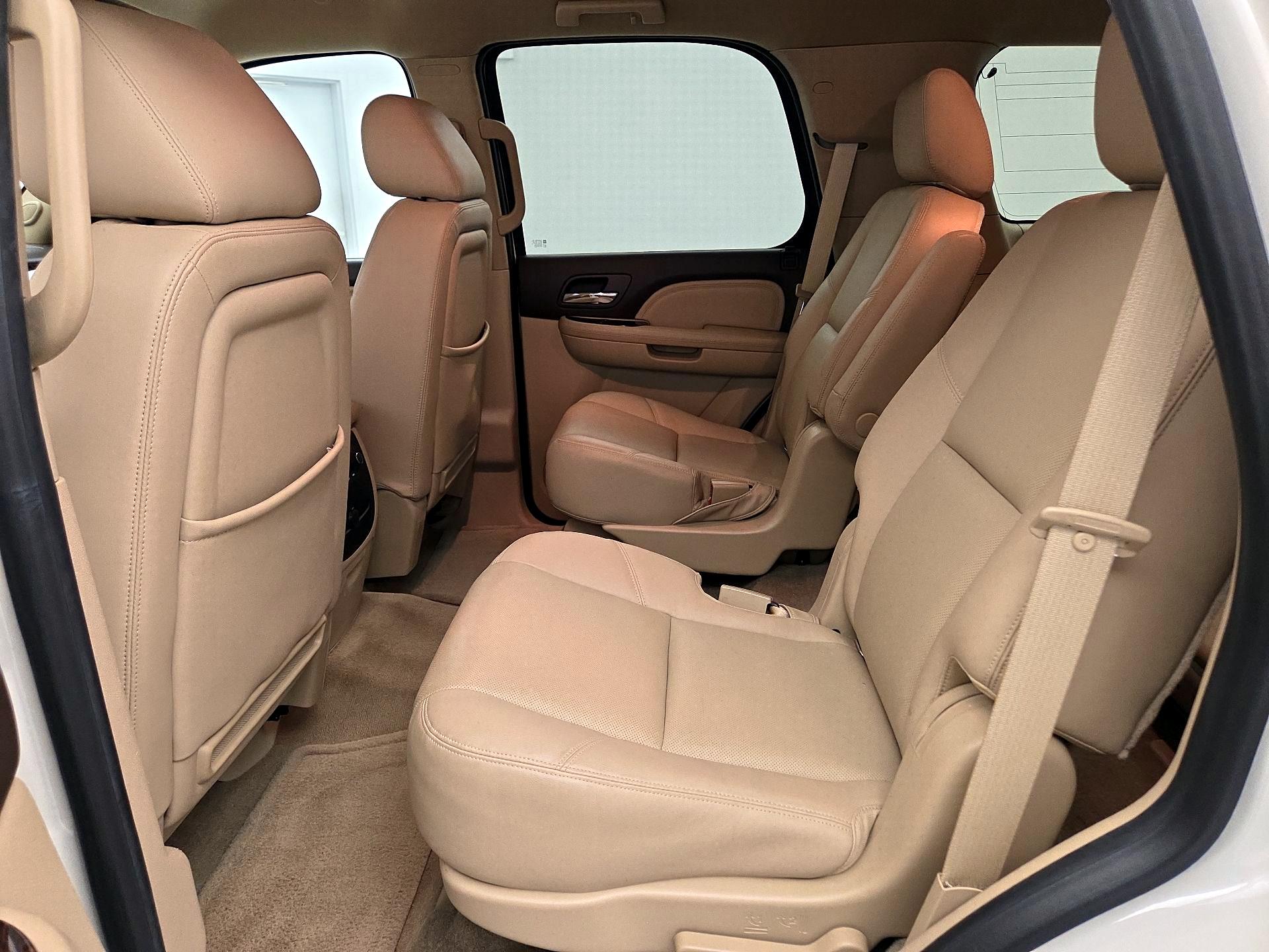 Thumbnail: 2014 GMC Yukon - 20