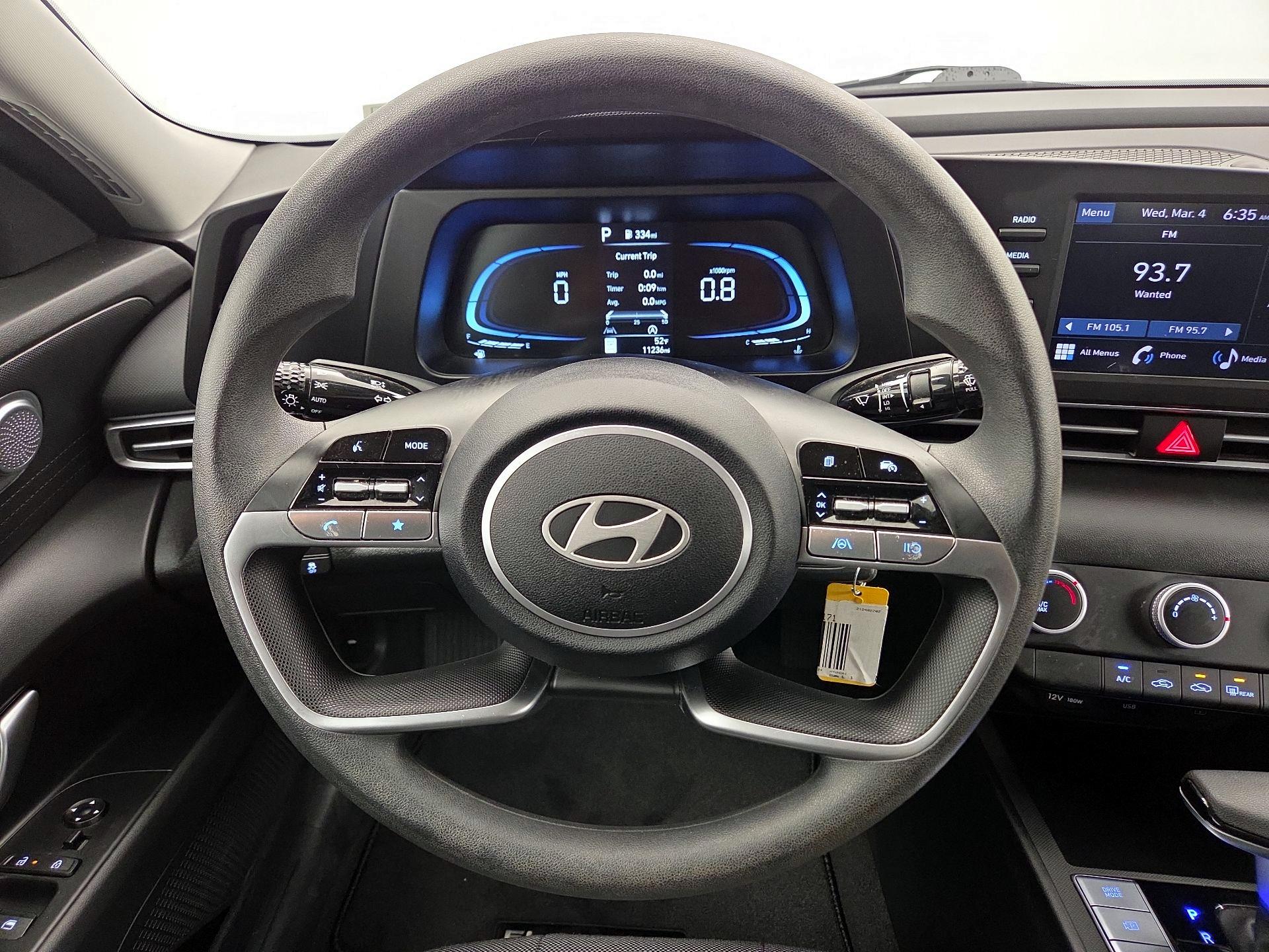 Thumbnail: 2024 Hyundai Elantra - 10