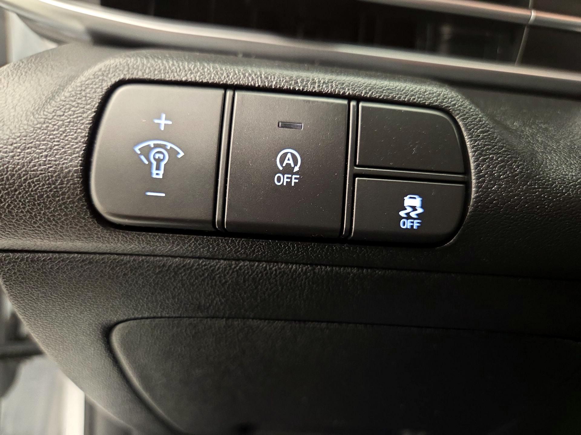 Thumbnail: 2024 Hyundai Elantra - 13