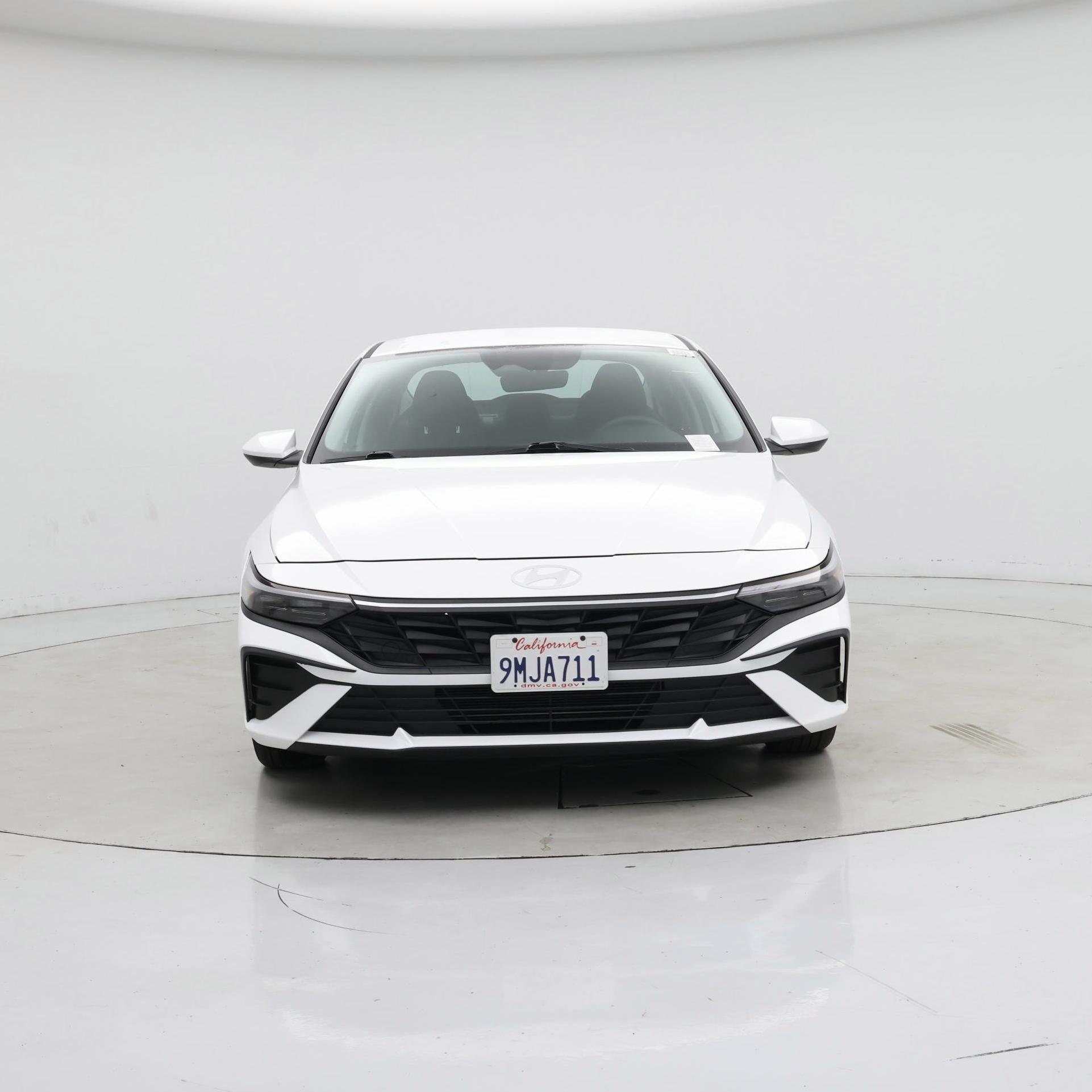 Thumbnail: 2024 Hyundai Elantra - 5