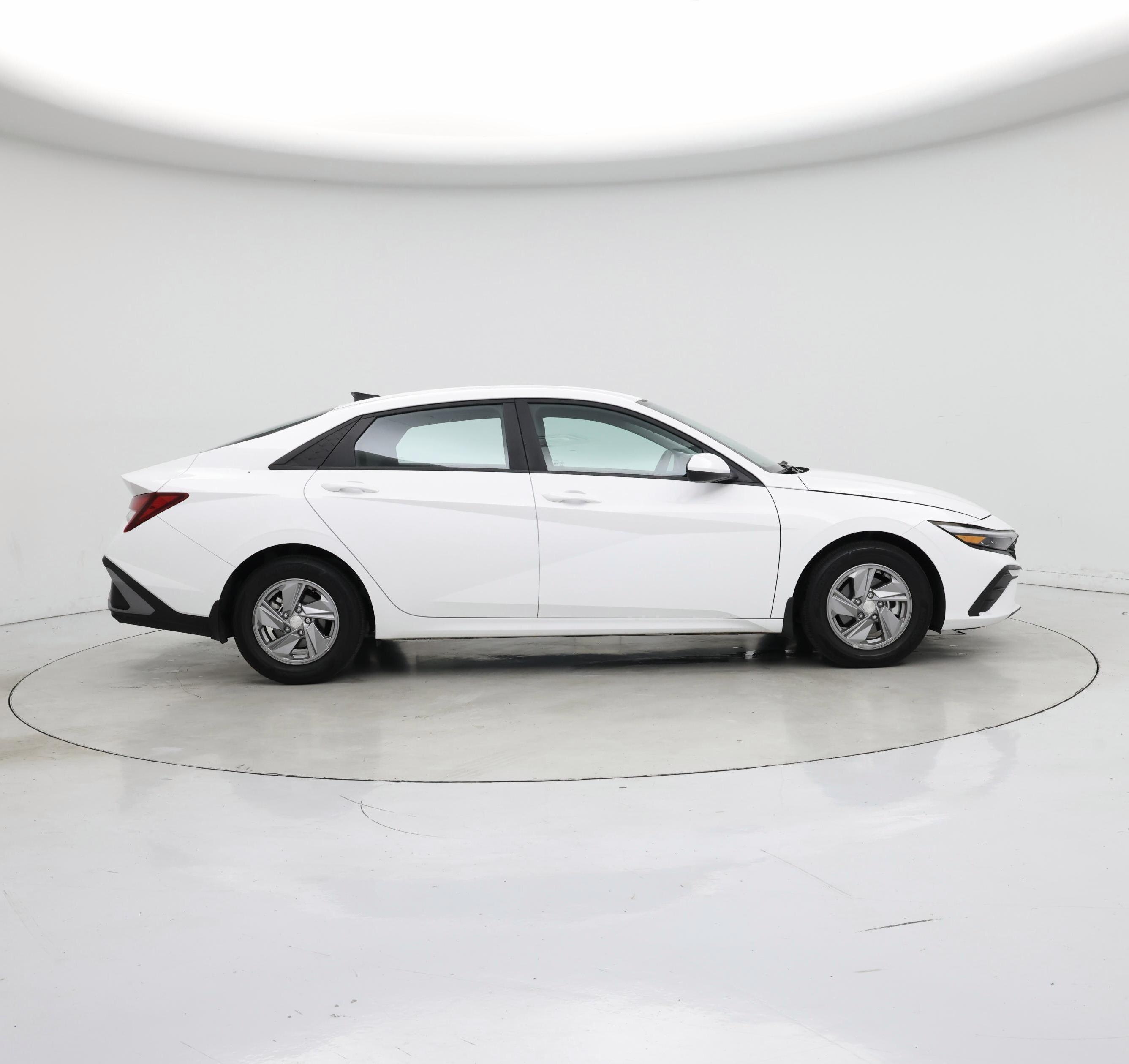 Thumbnail: 2024 Hyundai Elantra - 7