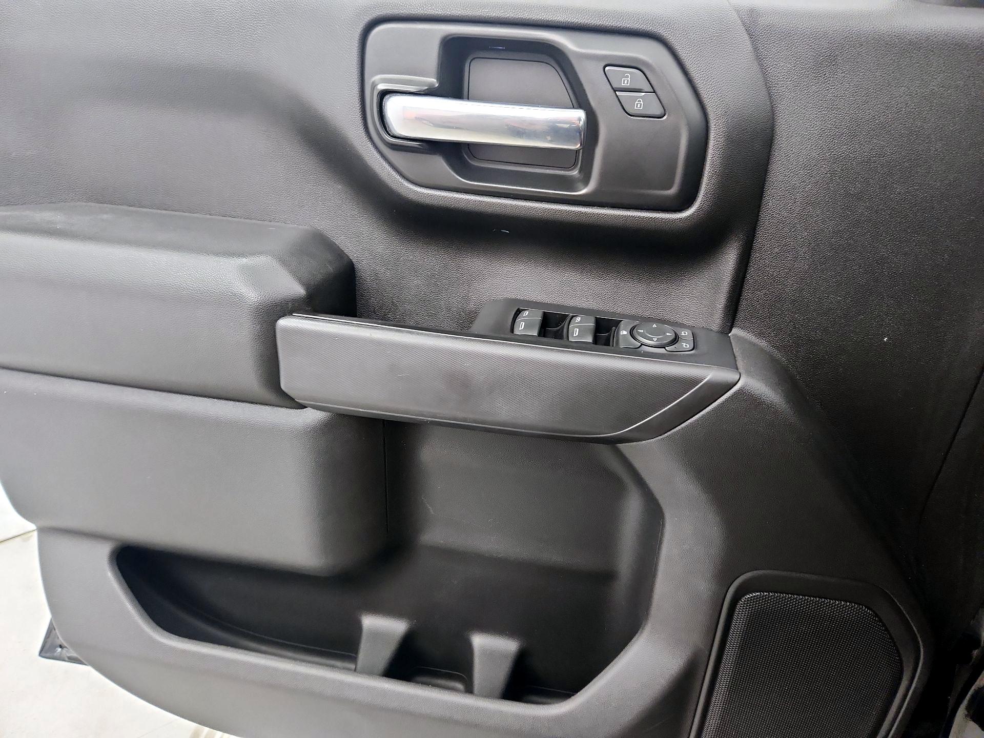 Thumbnail: 2021 Chevrolet Silverado 1500 - 12