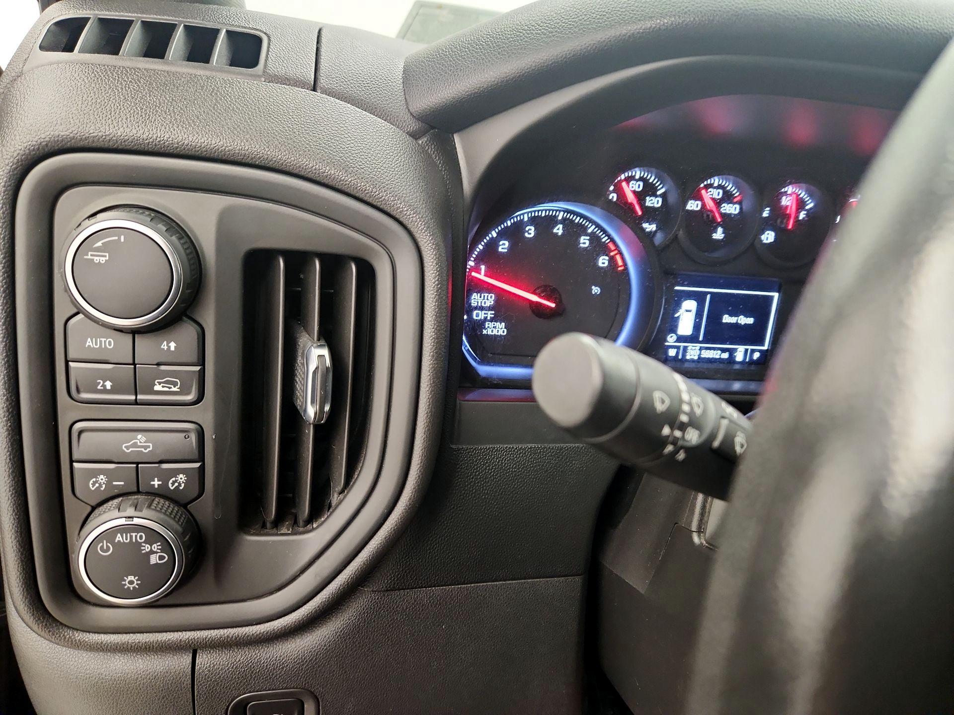 Thumbnail: 2021 Chevrolet Silverado 1500 - 13