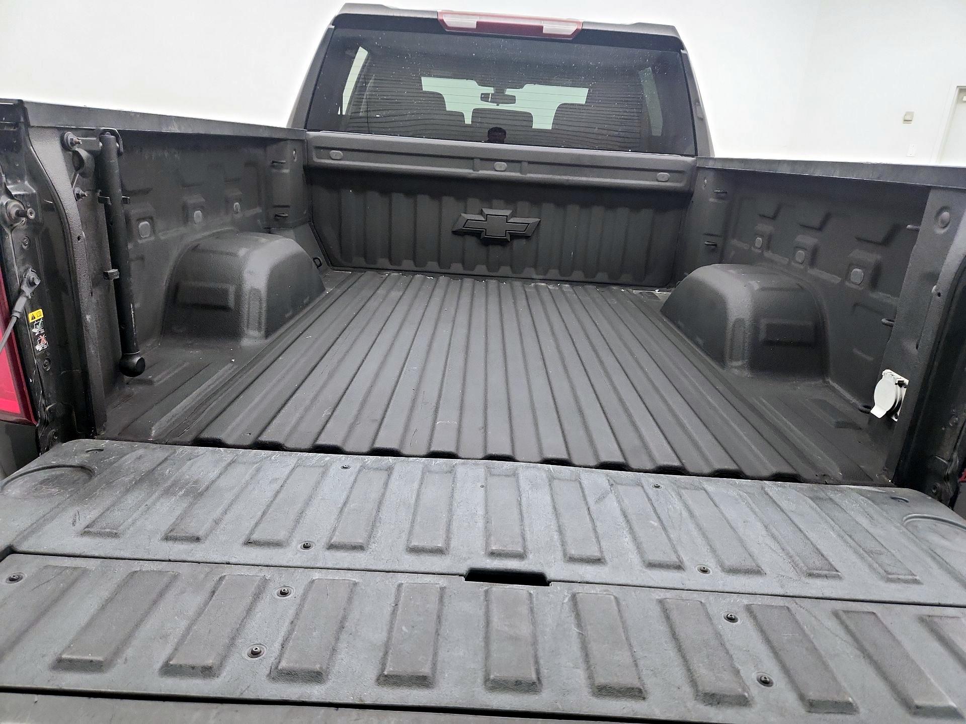 Thumbnail: 2021 Chevrolet Silverado 1500 - 20