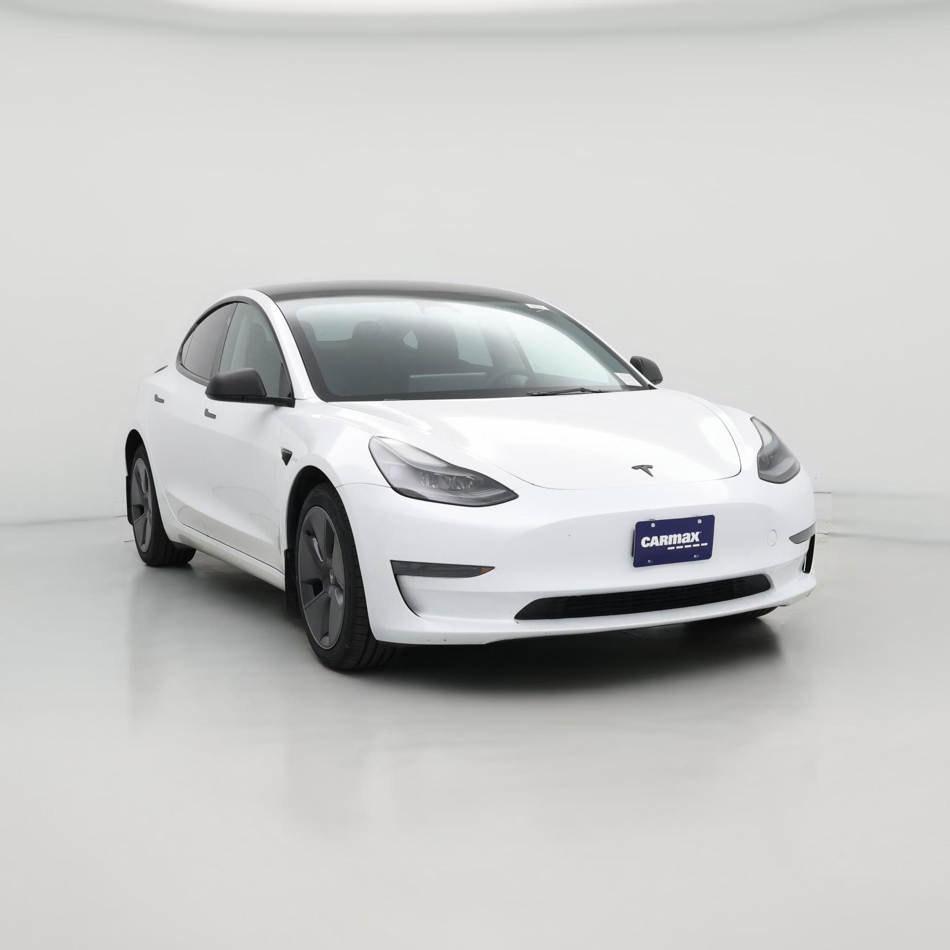 Thumbnail: 2023 Tesla Model 3 - 1