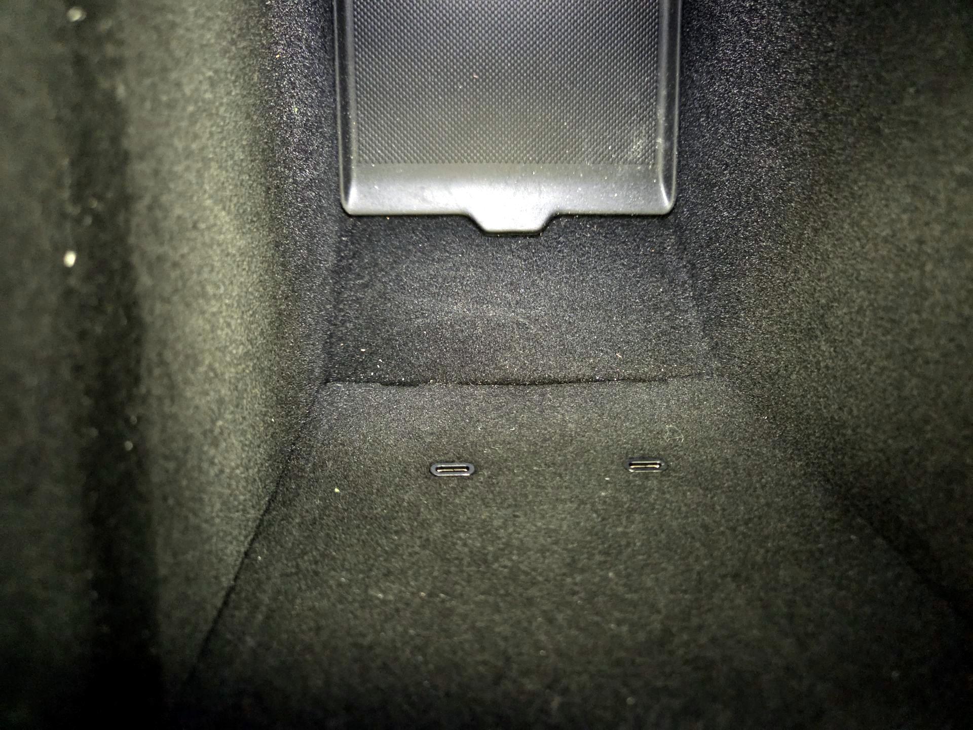 Thumbnail: 2023 Tesla Model 3 - 19