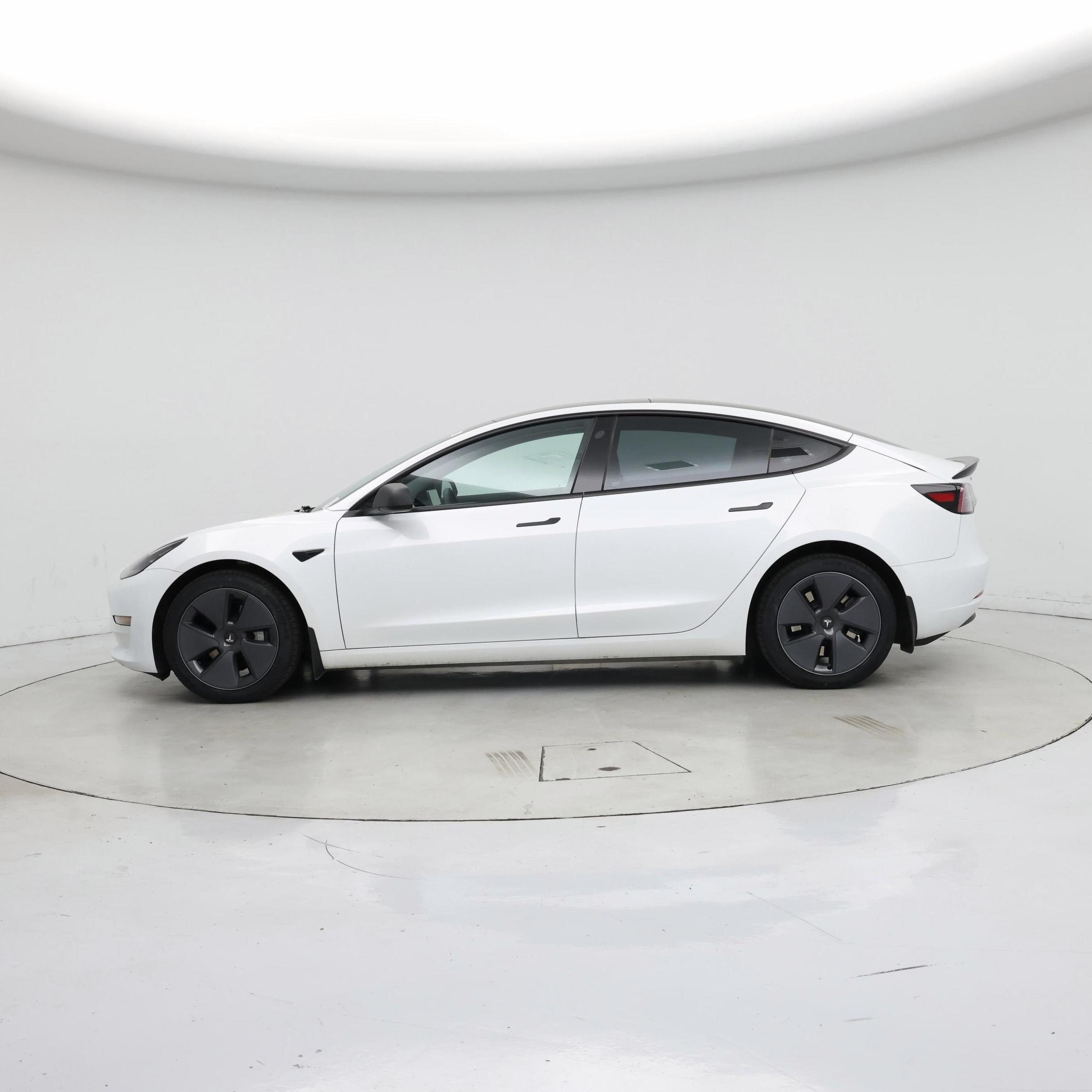 Thumbnail: 2023 Tesla Model 3 - 3