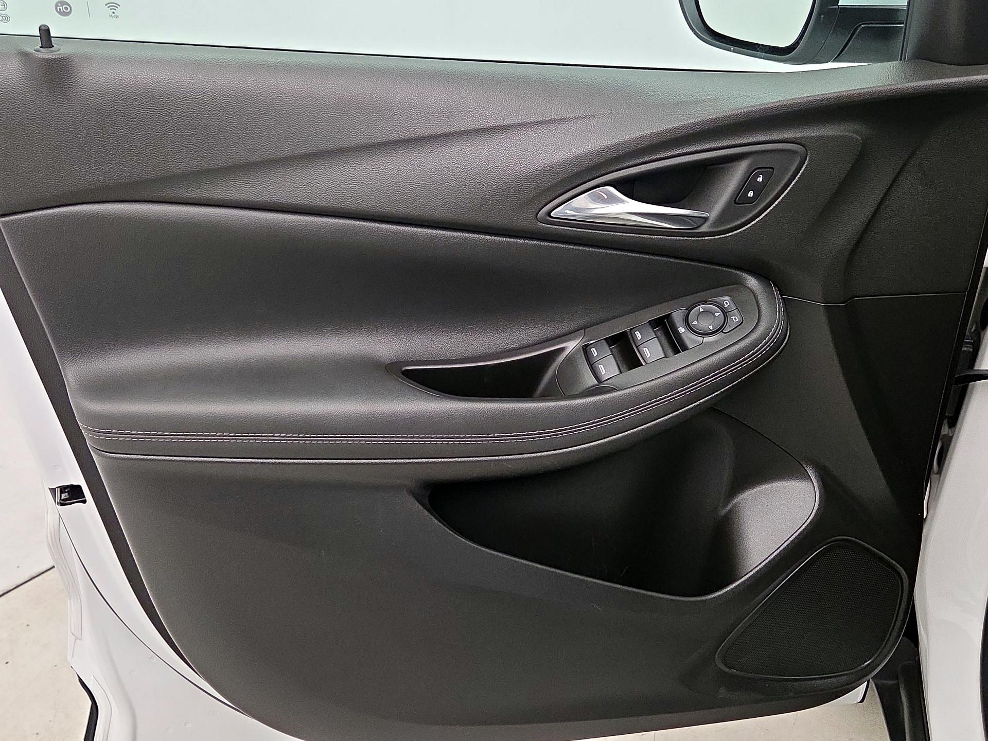 Thumbnail: 2023 Buick Encore GX - 12