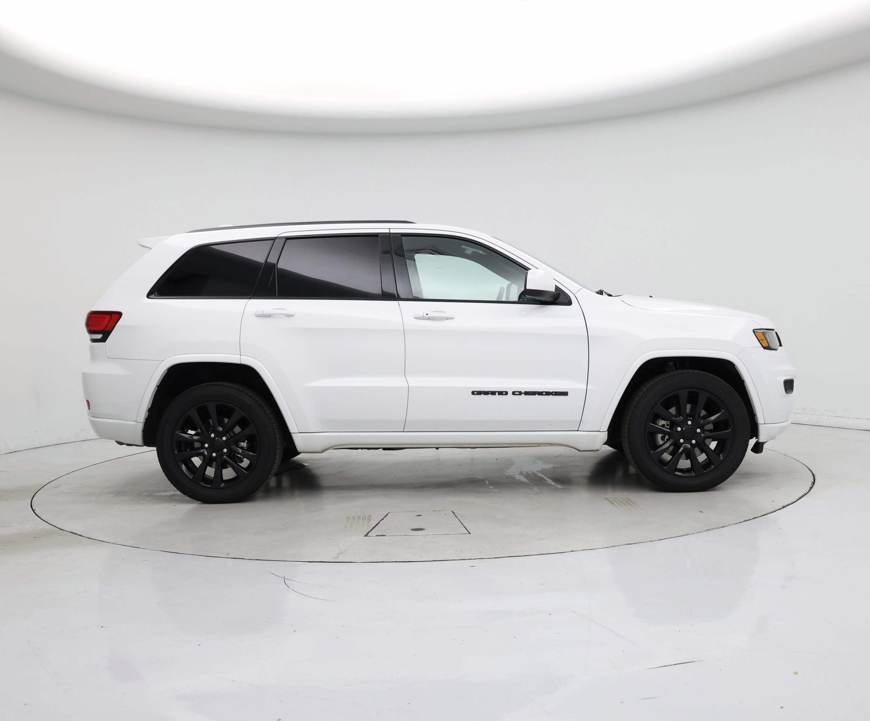 Thumbnail: 2021 Jeep Grand Cherokee - 7