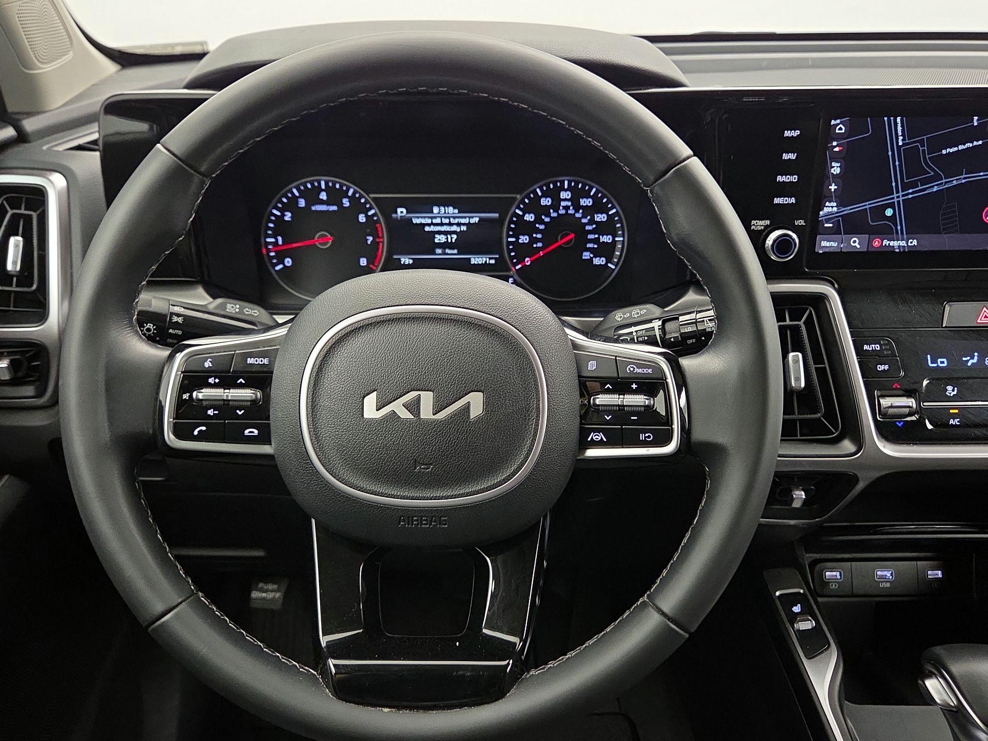 Thumbnail: 2022 Kia Sorento - 10