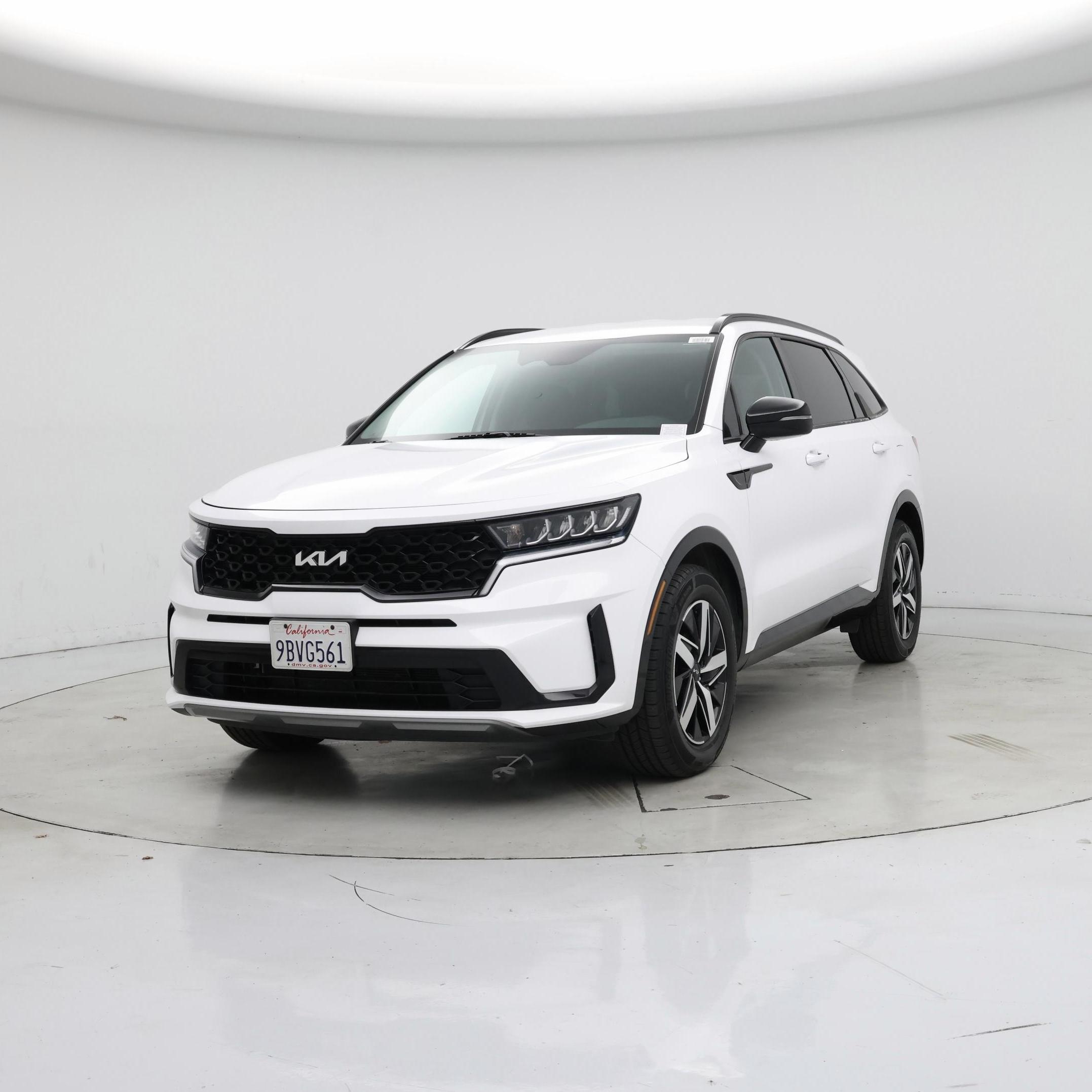 Thumbnail: 2022 Kia Sorento - 4