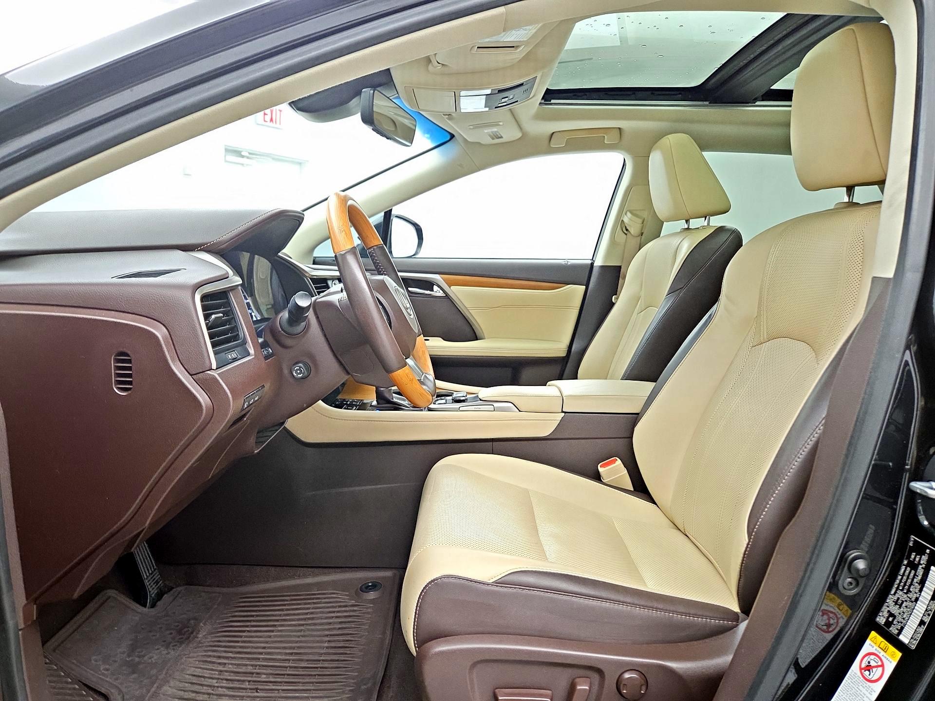 Thumbnail: 2017 Lexus RX - 11