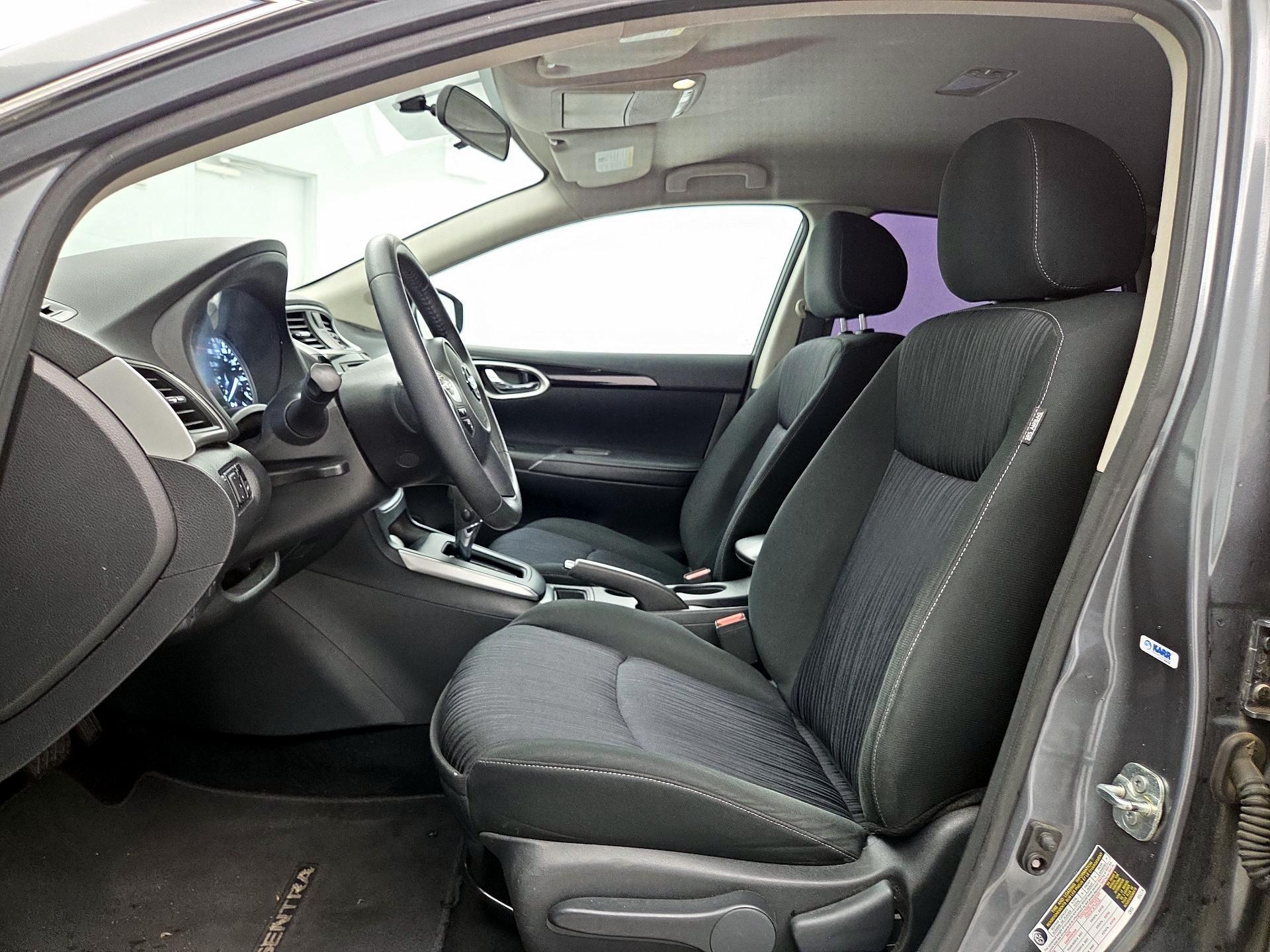 Thumbnail: 2019 Nissan Sentra - 11