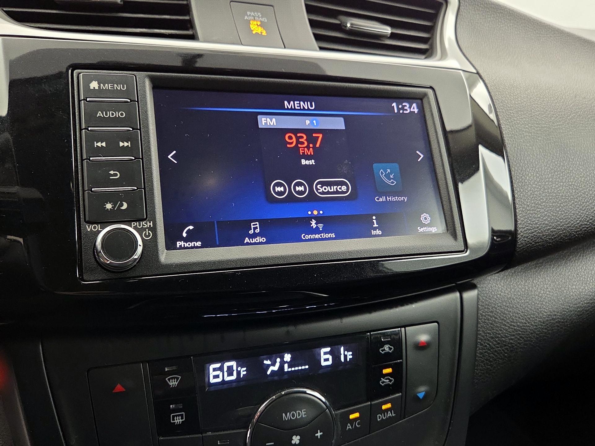 Thumbnail: 2019 Nissan Sentra - 15