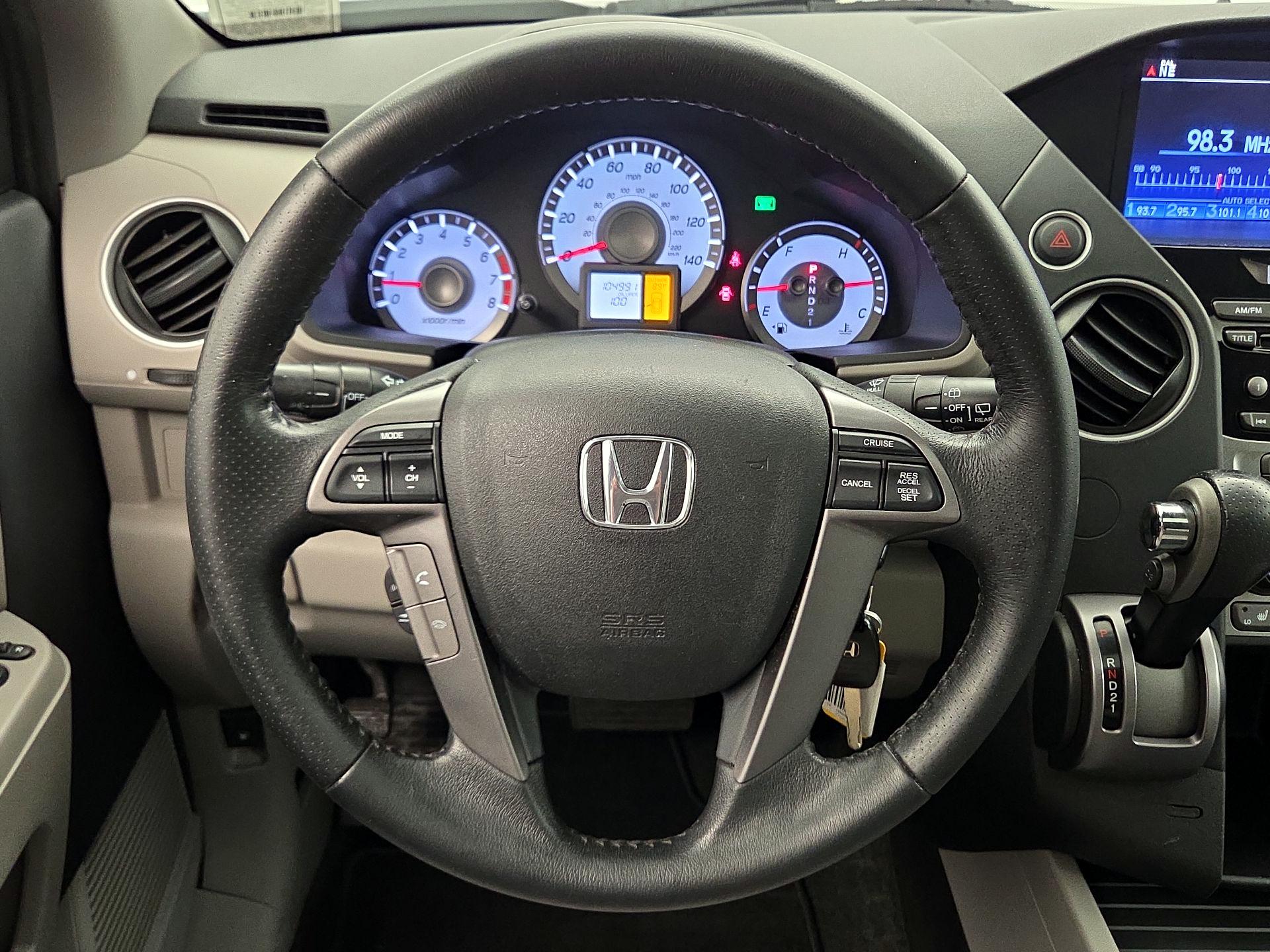 Thumbnail: 2014 Honda Pilot - 10