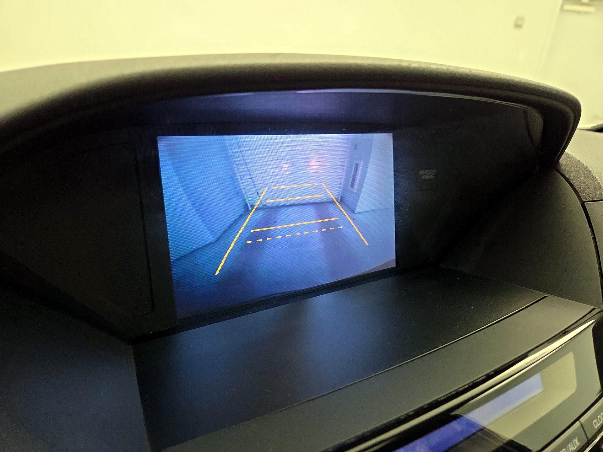 Thumbnail: 2014 Honda Pilot - 14