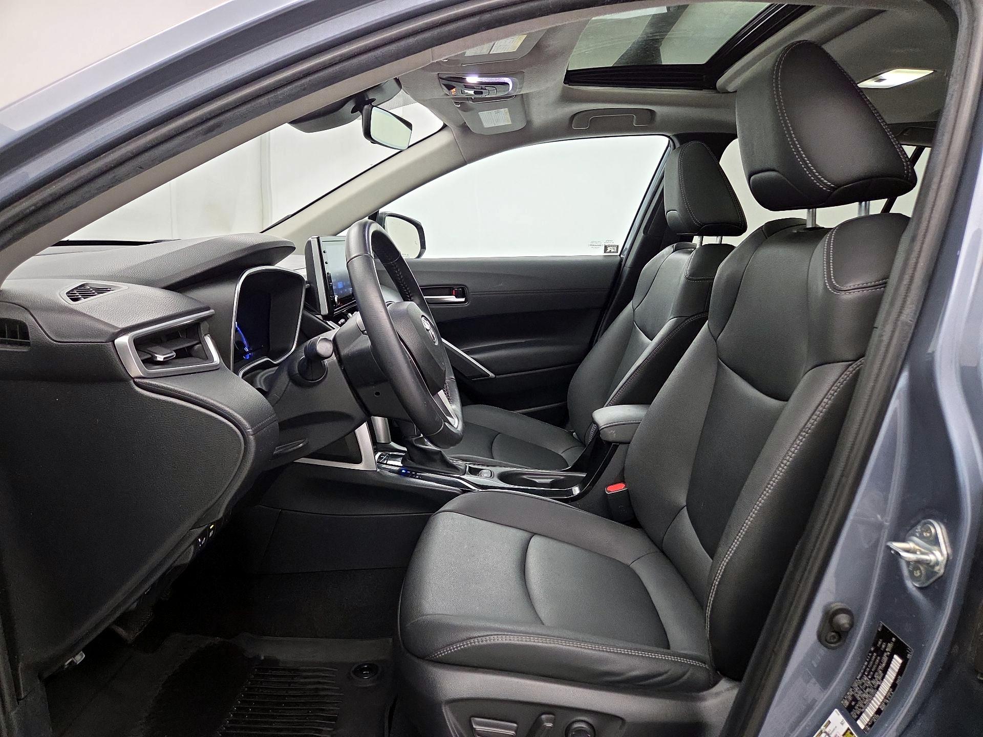 Thumbnail: 2022 Toyota Corolla Cross - 11