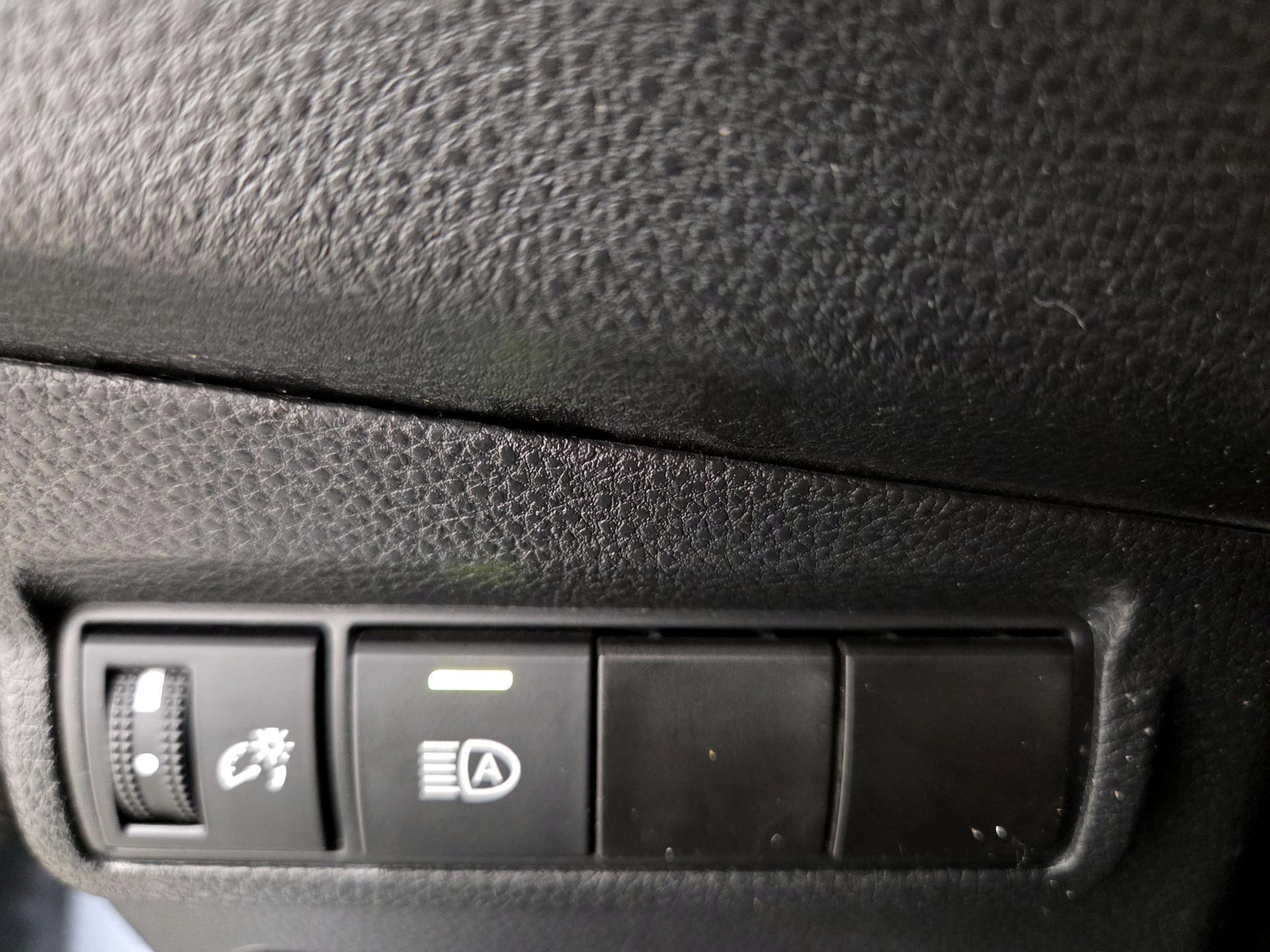 Thumbnail: 2022 Toyota Corolla Cross - 13