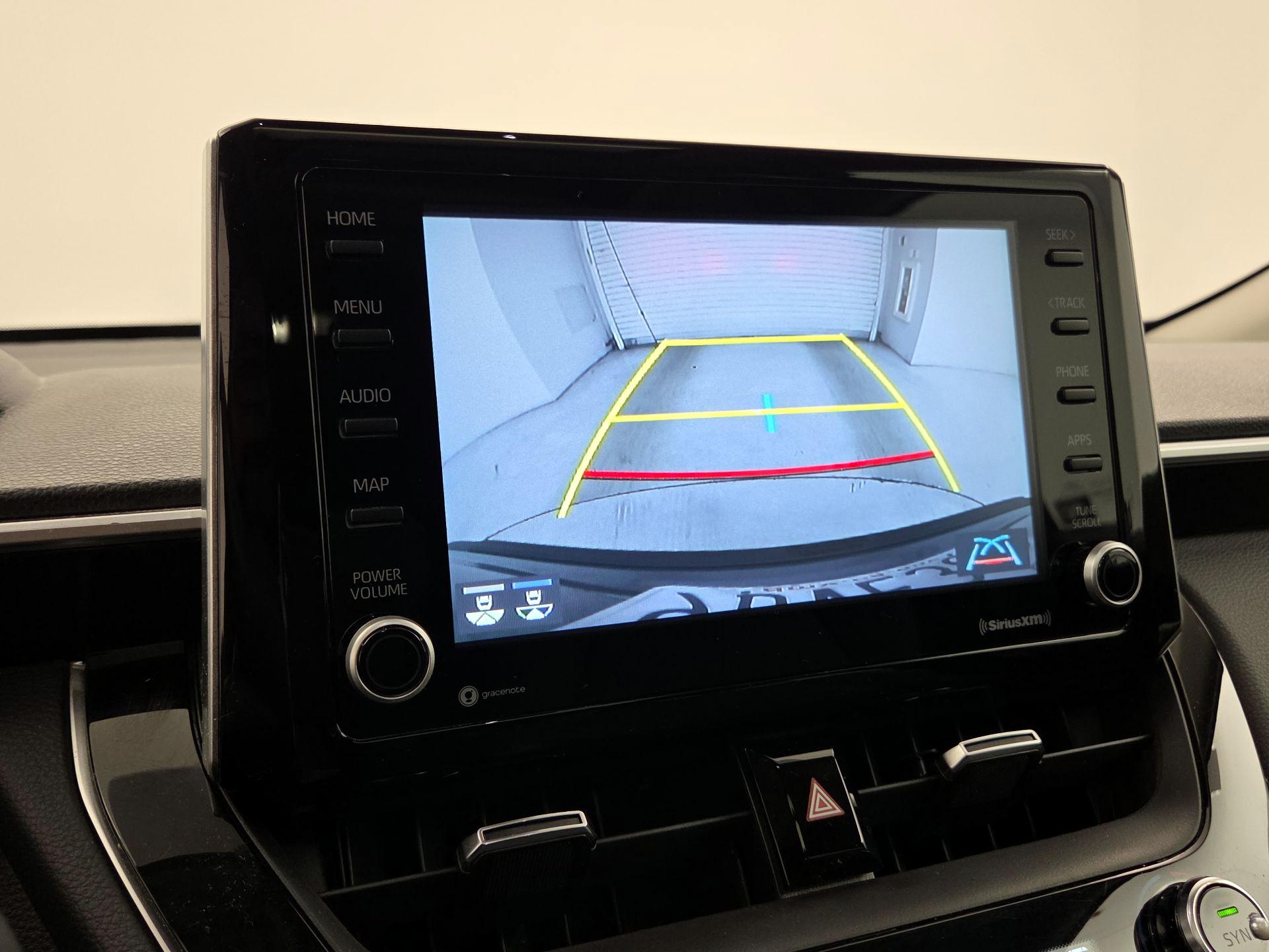 Thumbnail: 2022 Toyota Corolla Cross - 14