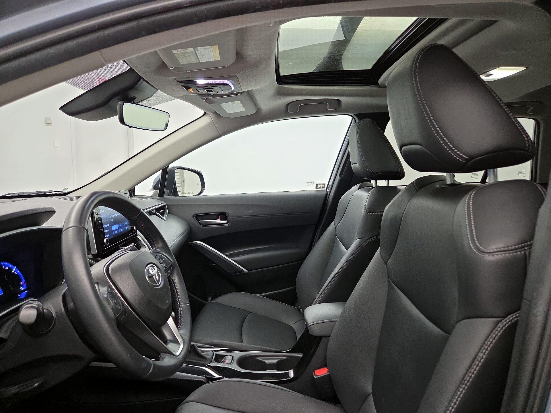 Thumbnail: 2022 Toyota Corolla Cross - 19