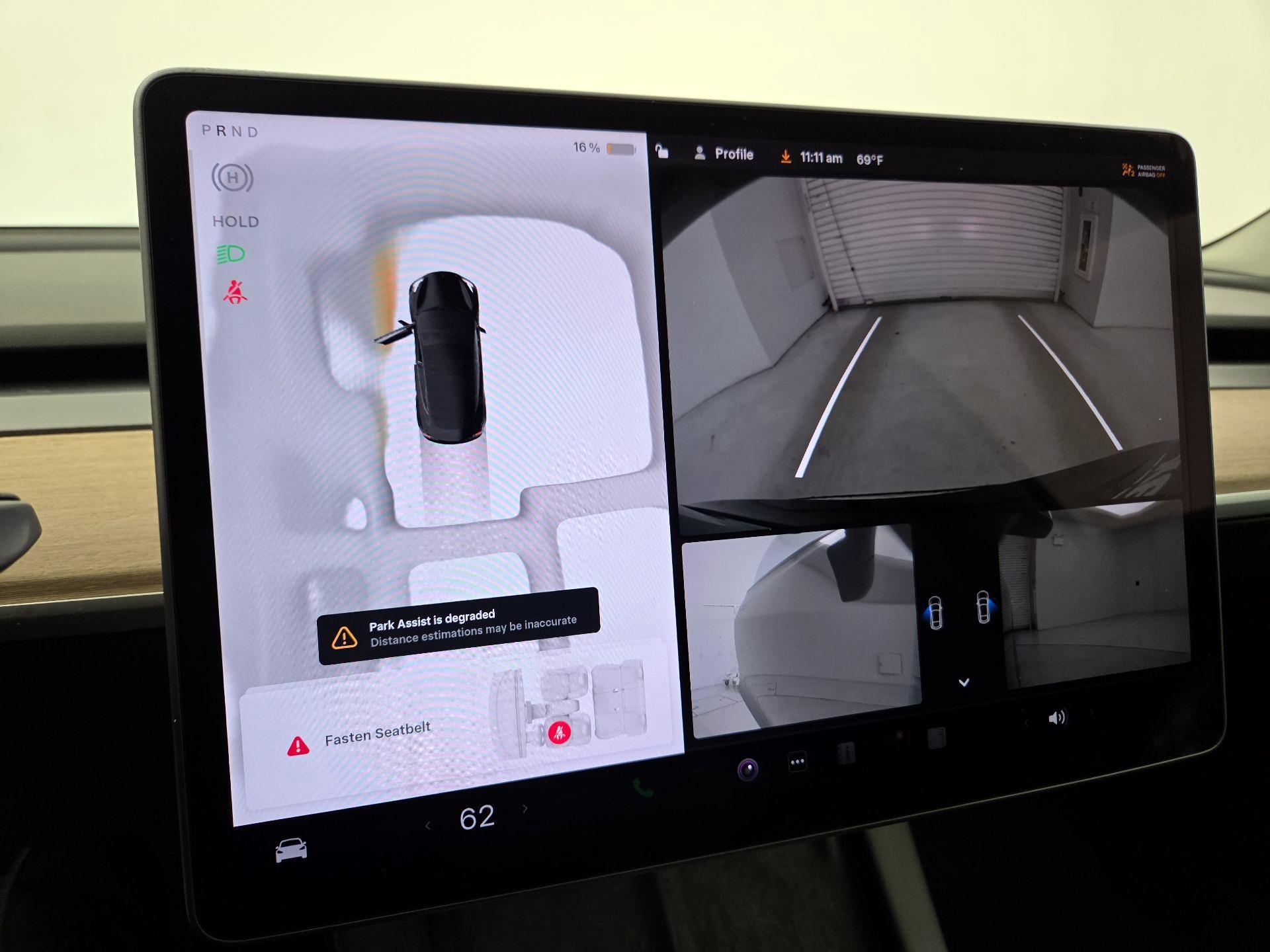 Thumbnail: 2023 Tesla Model 3 - 14