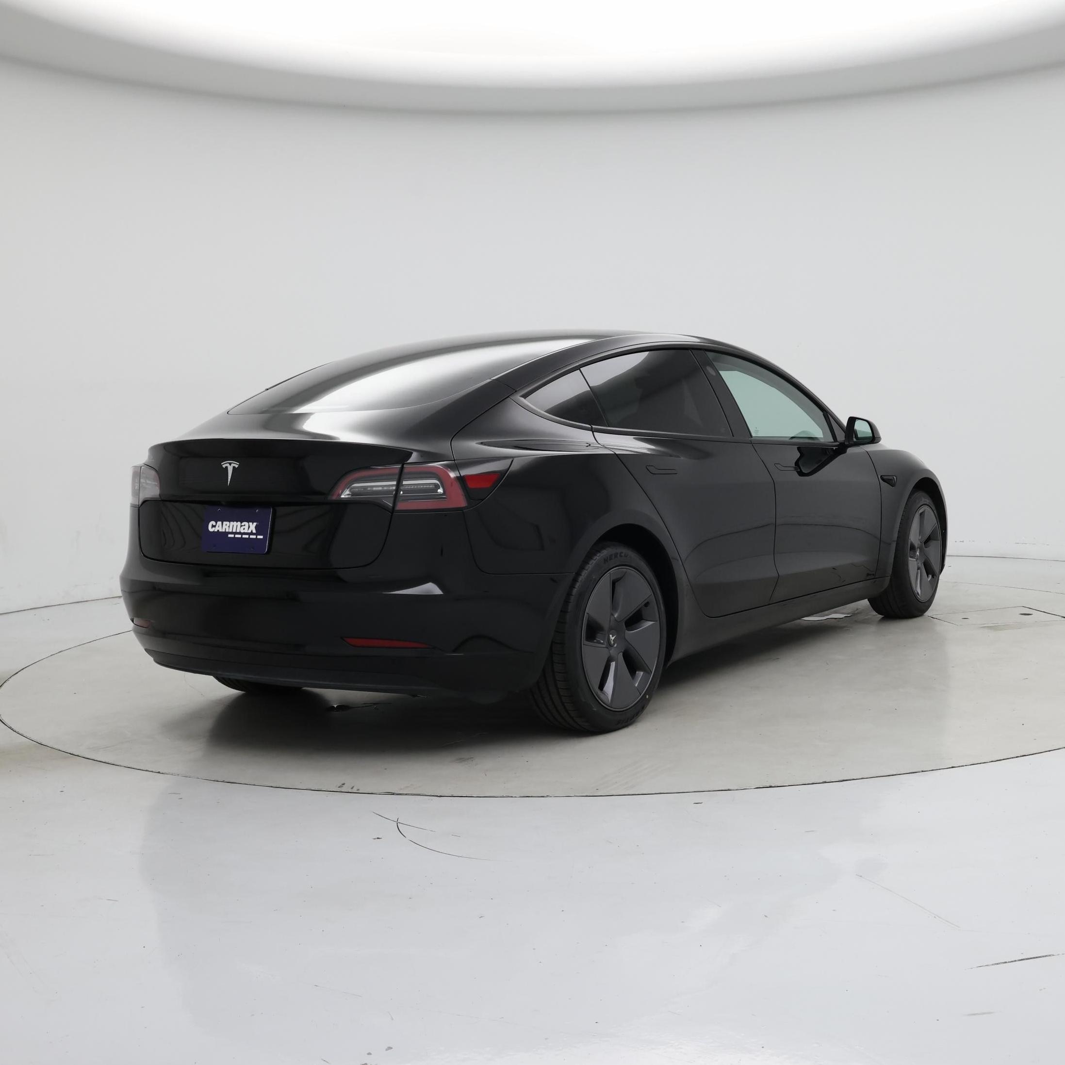 Thumbnail: 2023 Tesla Model 3 - 8