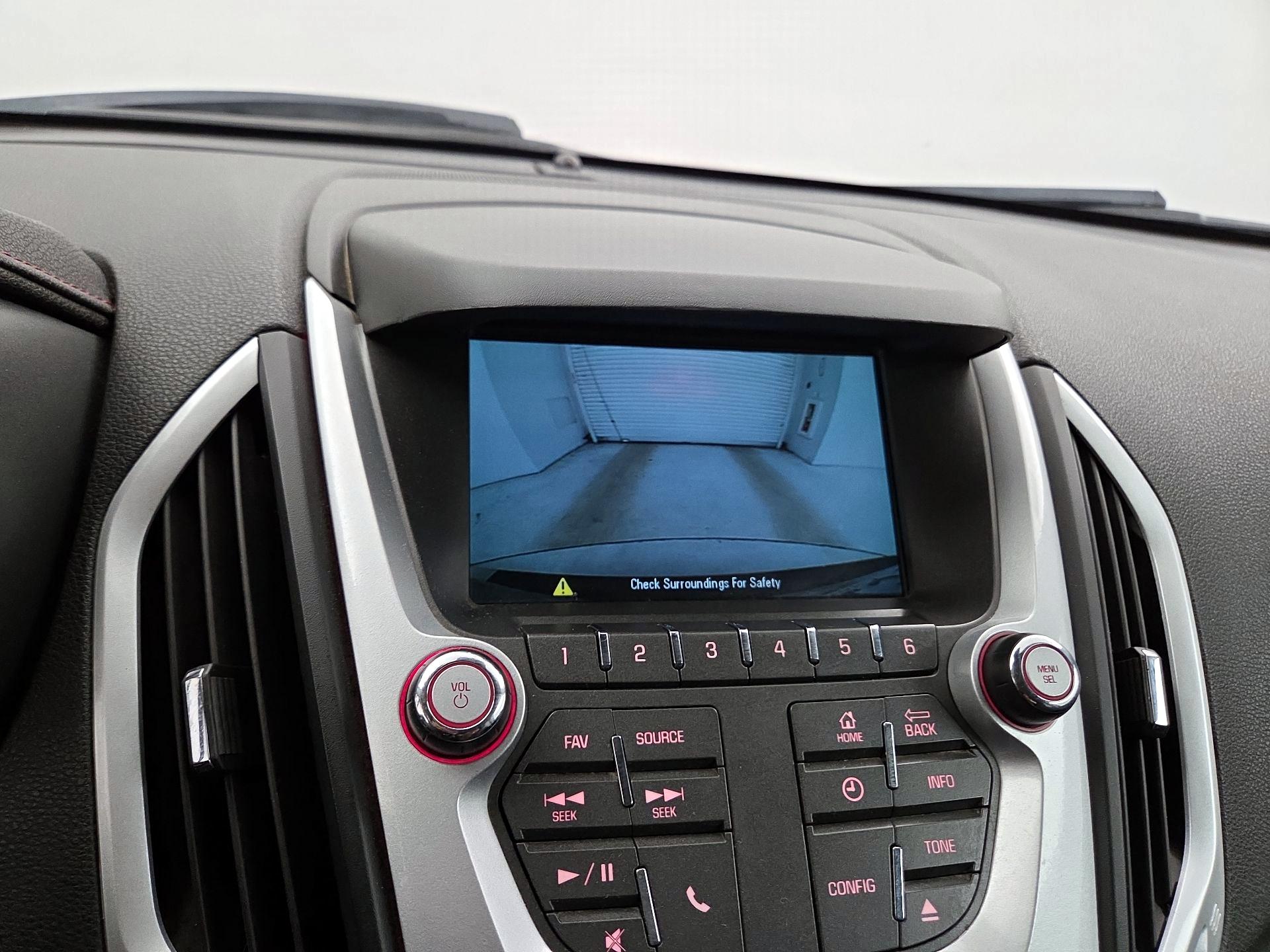 Thumbnail: 2015 GMC Terrain - 13