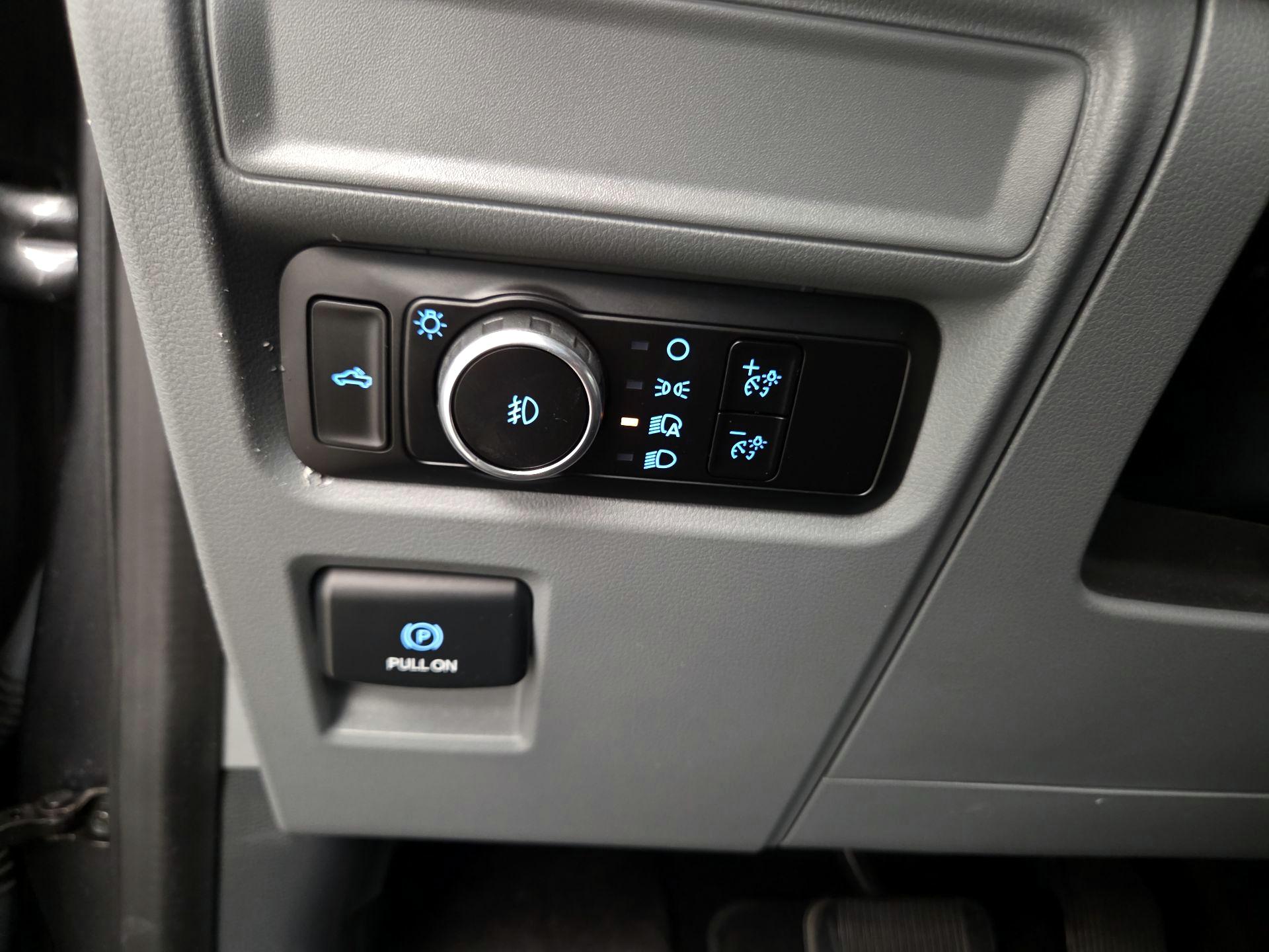 Thumbnail: 2023 Ford F-150 - 13