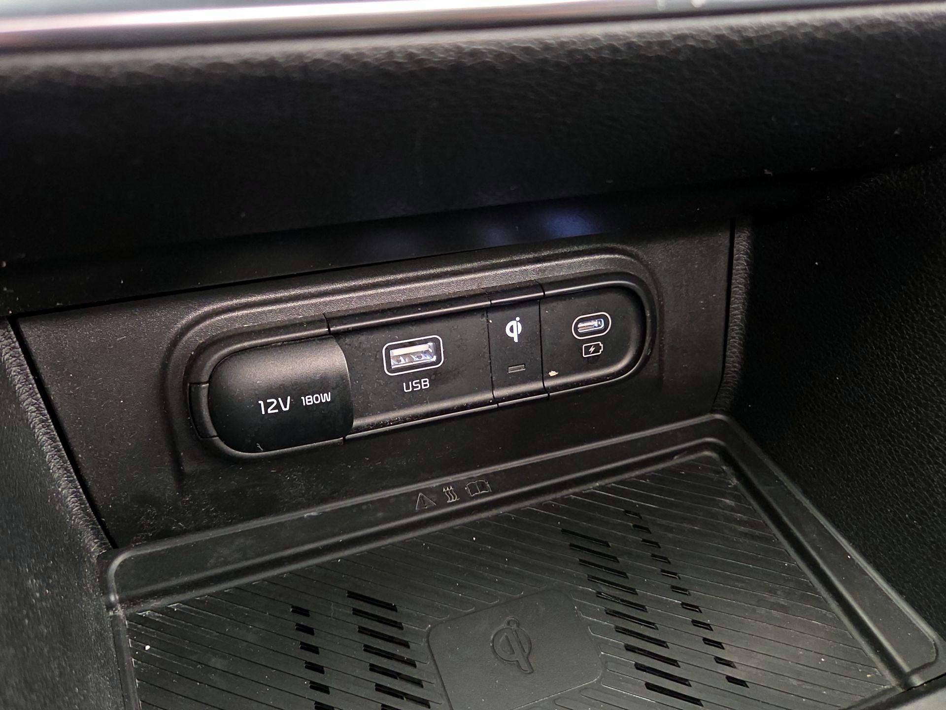 Thumbnail: 2023 Kia Sportage - 18